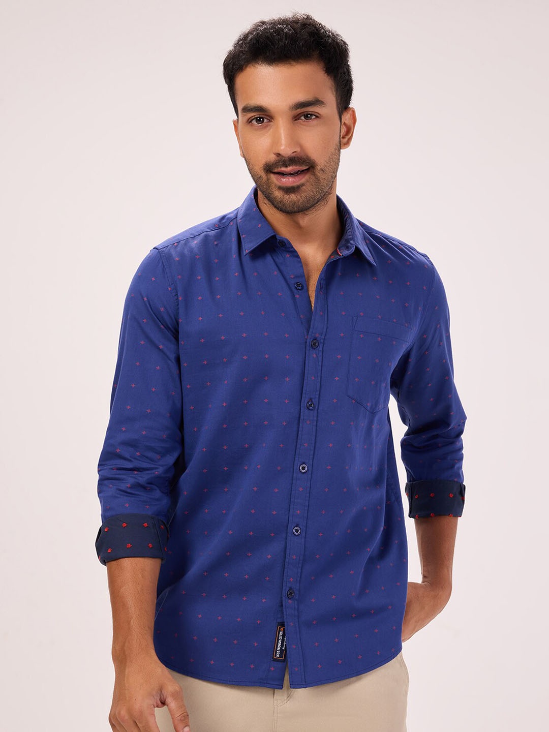 

Bombay High Comfort Checked Spread Collar Curved Cotton Casual Shirt, Blue