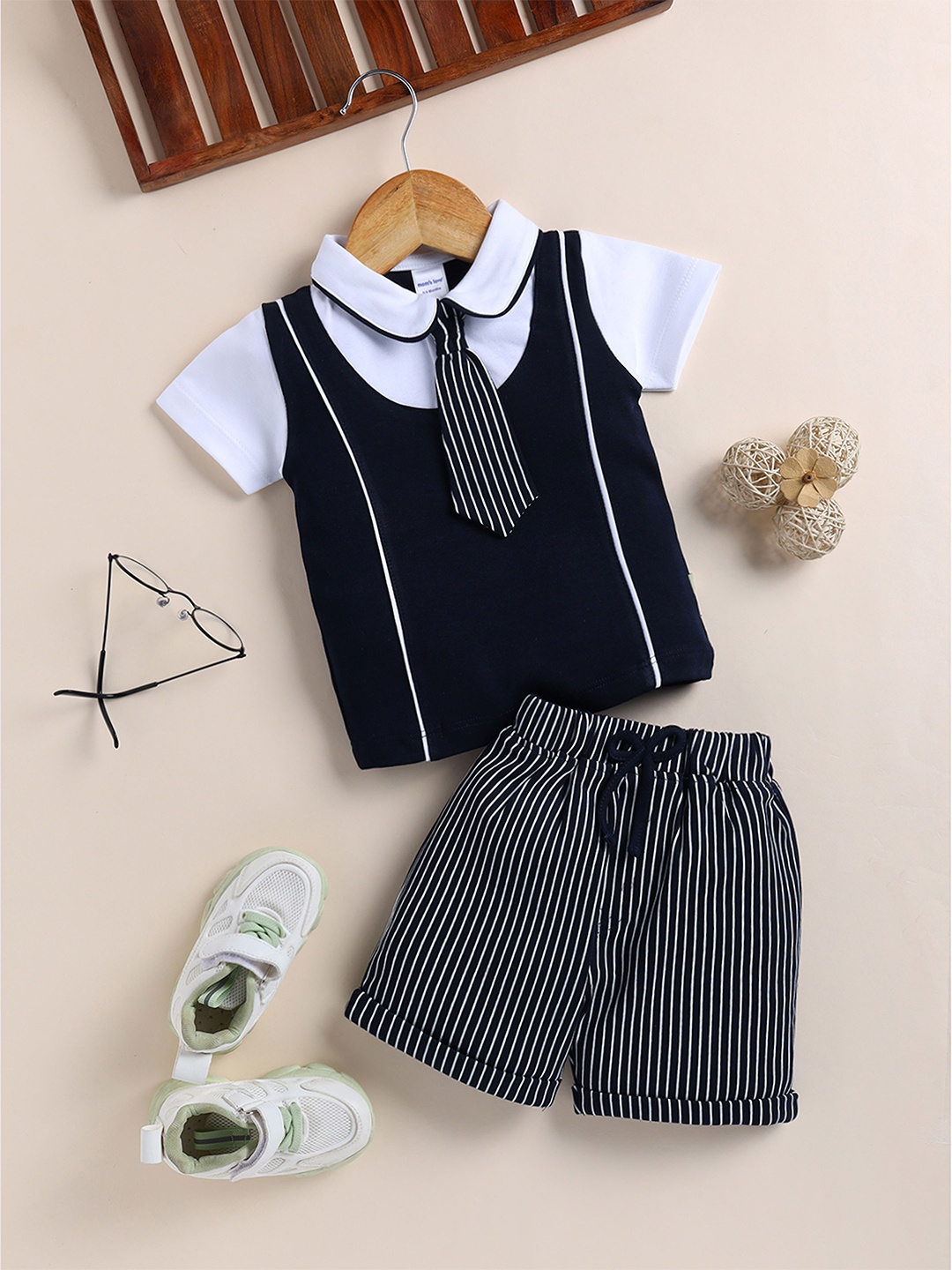 

Moms Love Boys Polo Collar Short Sleeves Pure Cotton T-shirt with Shorts, Navy blue