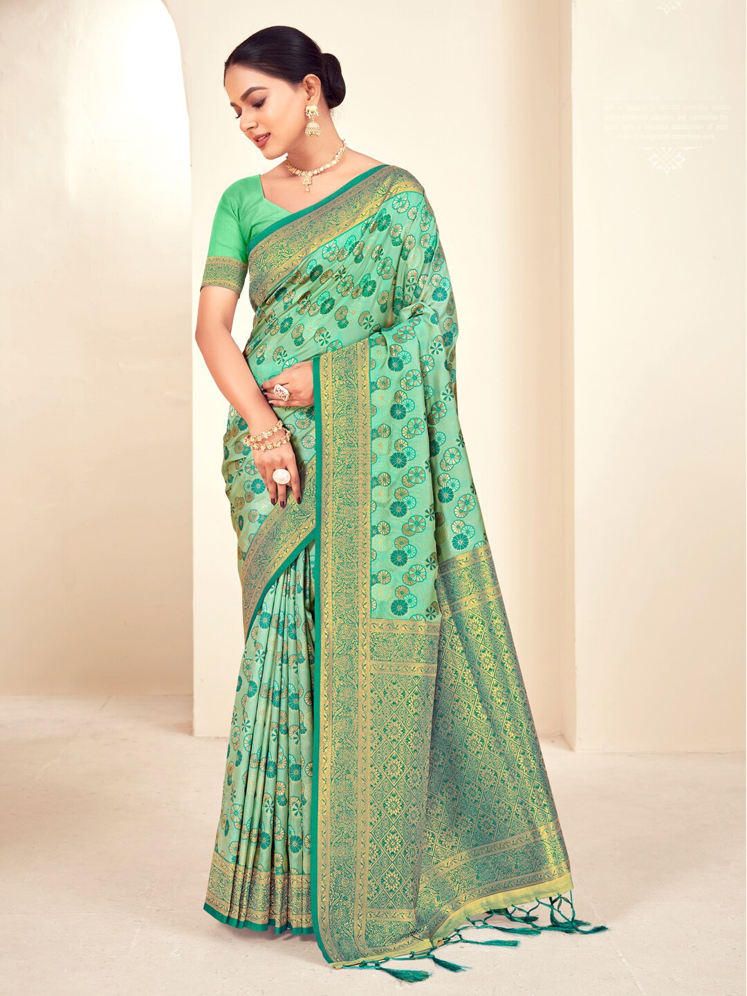 

Mitera Floral Woven Design Zari Banarasi Saree, Sea green