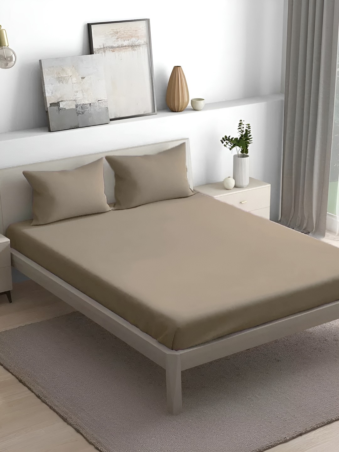 

House of Owlet Khaki Cotton 300 TC King Bedsheet with 2 Pillow Covers