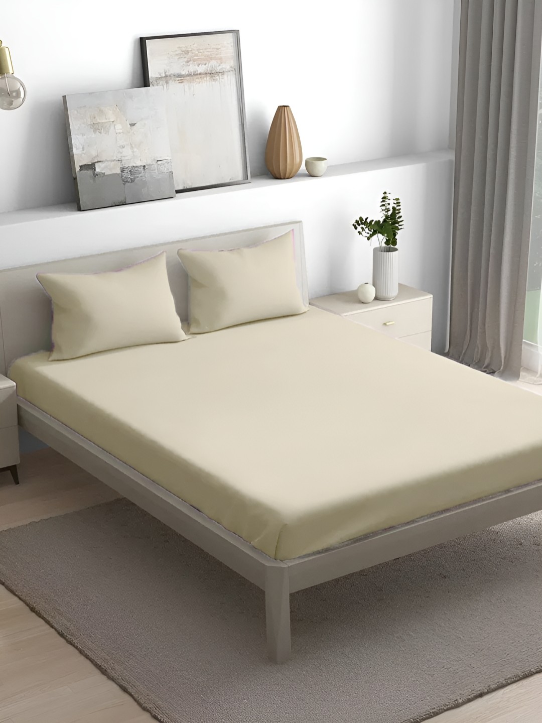 

House of Owlet Off White Cotton 300 TC King Bedsheet with 2 Pillow Covers