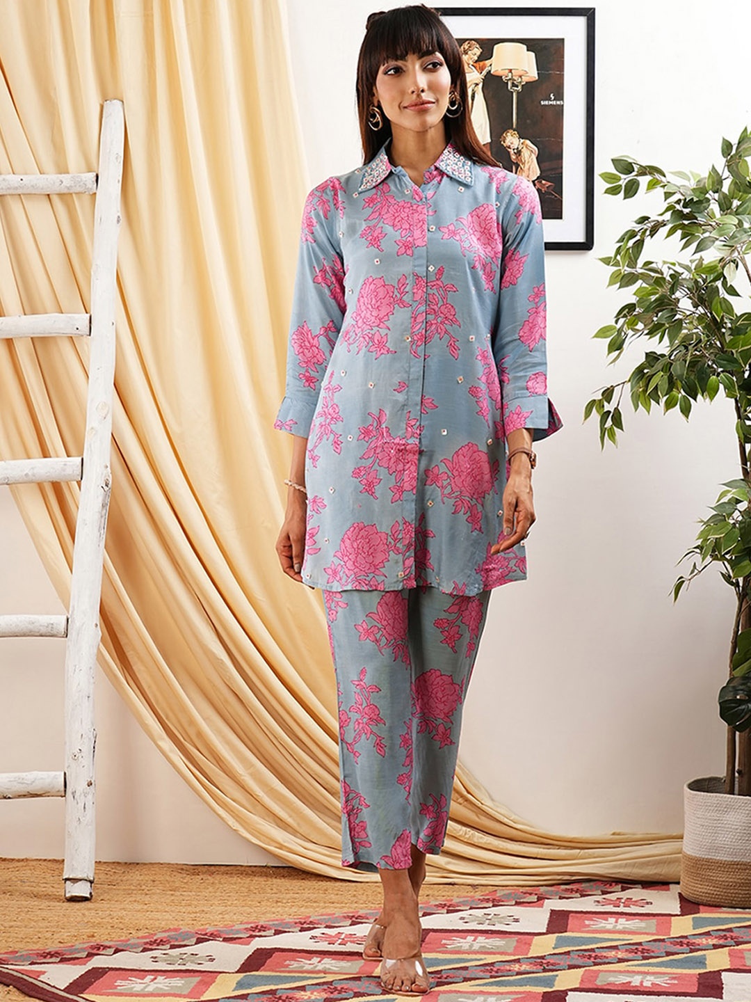 

ODETTE Floral Printed Shirt Collar Shirt With Trousers, Blue