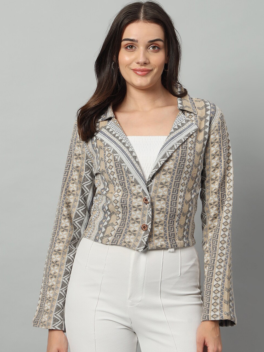 

BROOWL Printed Tailored-Fit Crop Casual Blazer, Beige