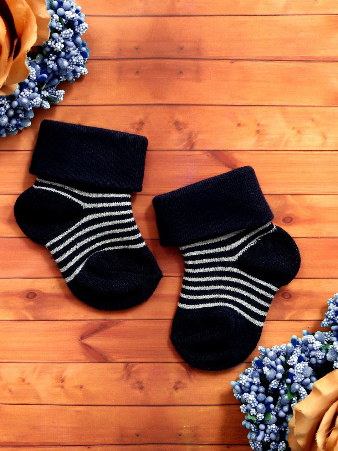 

N2S NEXT2SKIN Infant Kids Pack Of 3 Cotton Ankle Length Socks, Green