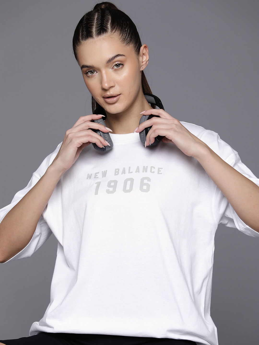 

New Balance Iconic Collegiate Jersey Oversized T-Shirt, White