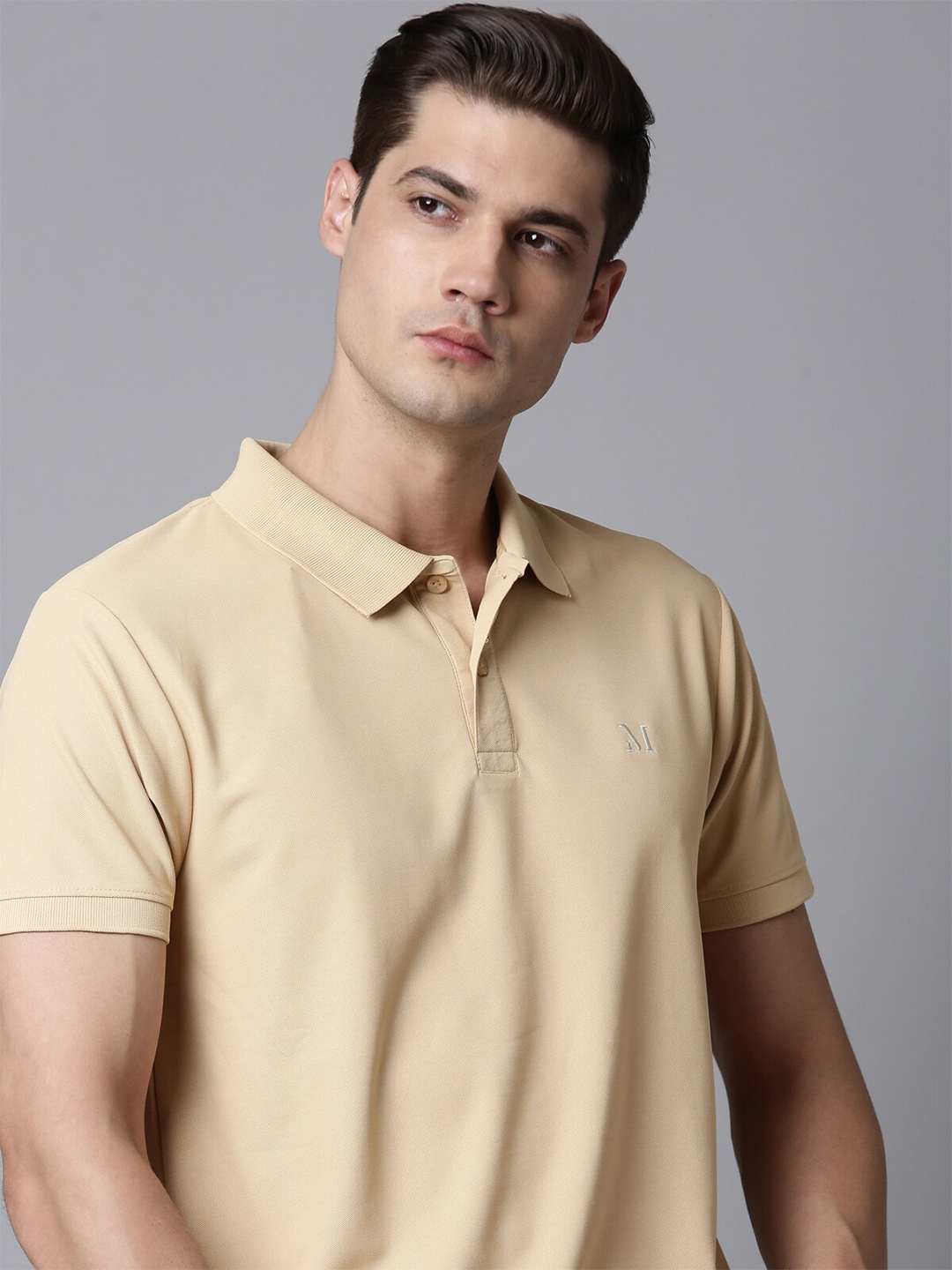 

MAXZONE Polo Collar Short Sleeves T-shirt, Cream