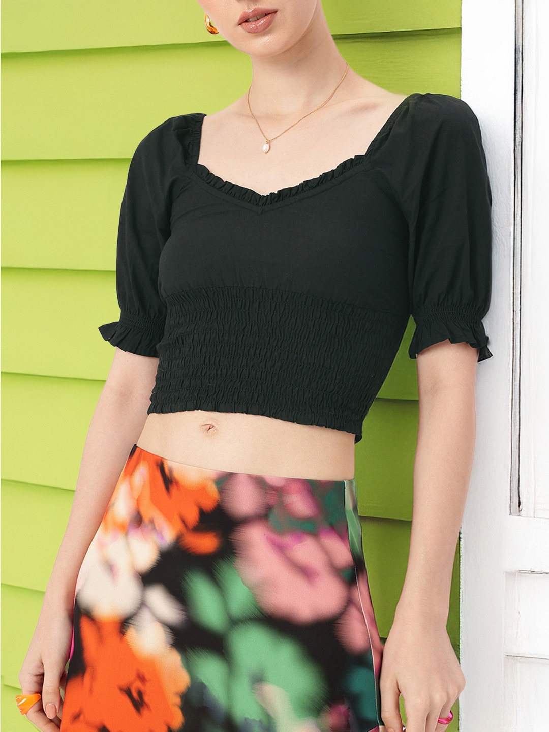 

DressBerry Vintage Vibes Shirred Chic Crop Top, Black