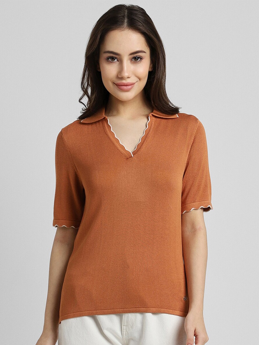 

Allen Solly Woman V-Neck Casual T-shirt, Brown