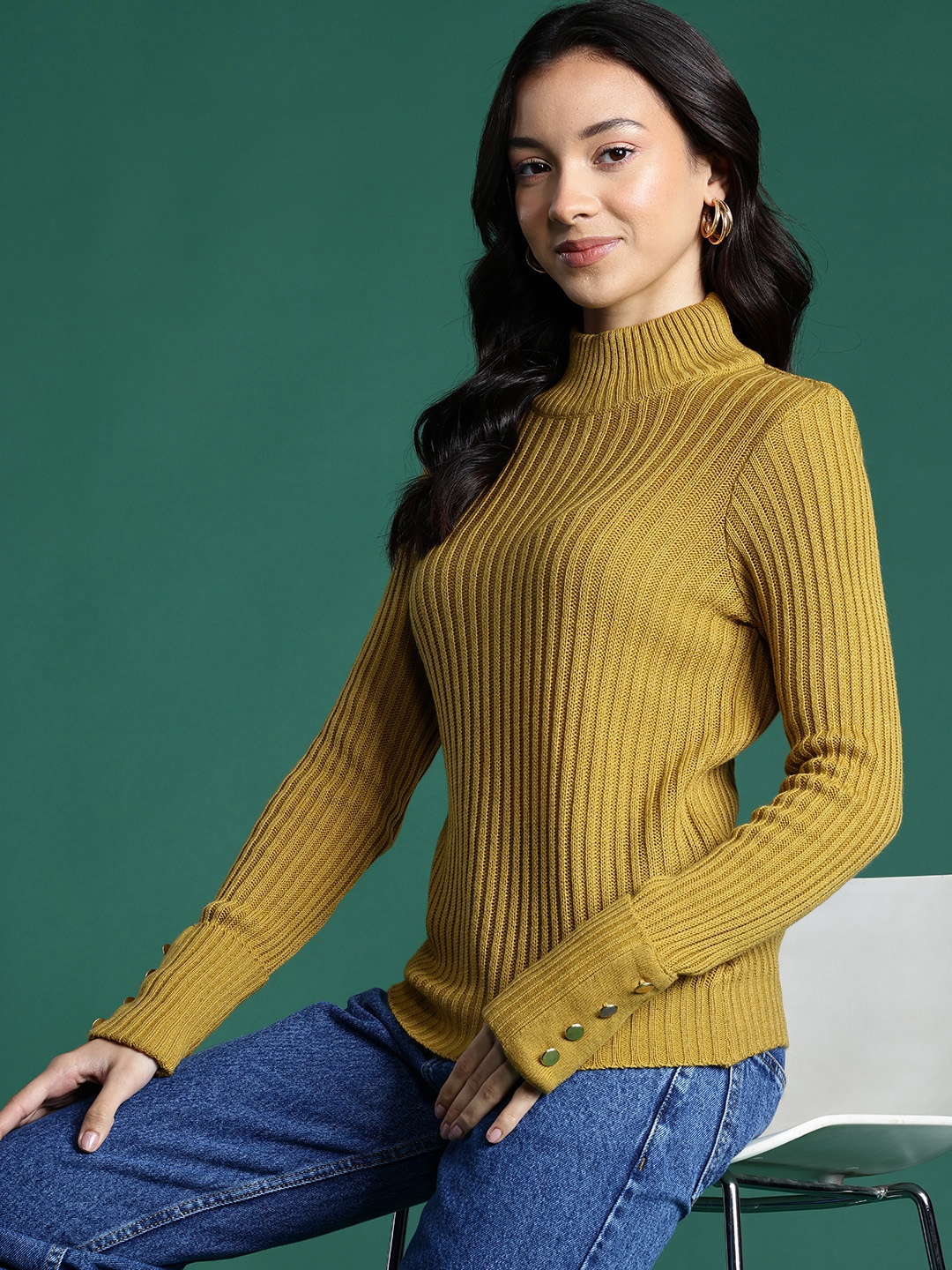 

DressBerry Turtleneck Pullover, Mustard