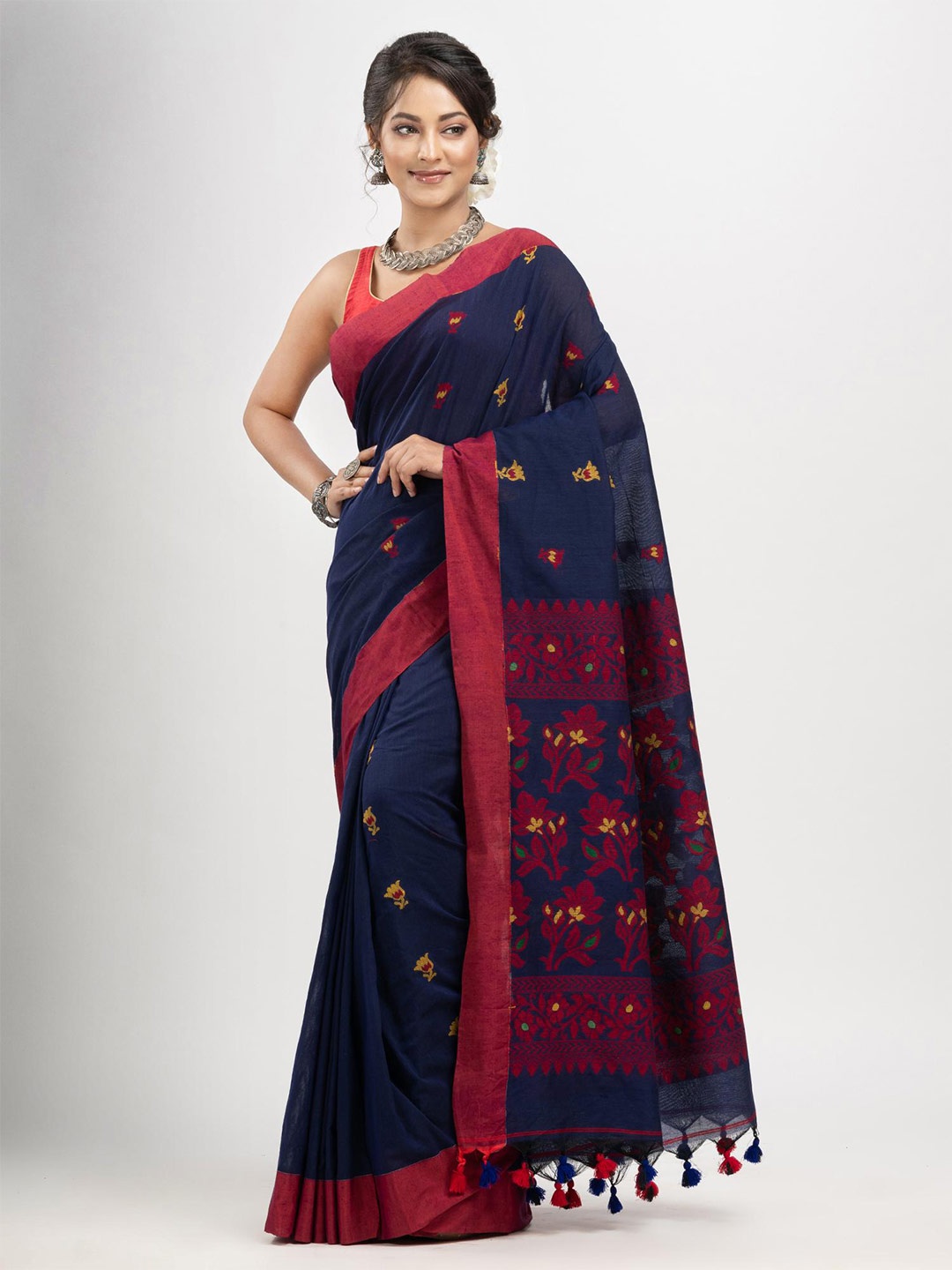 

Angoshobha Ethnic Woven Design Pure Cotton Saree, Blue