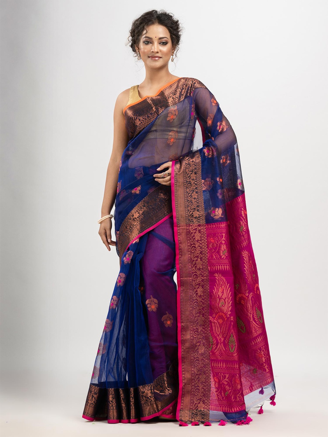 

Angoshobha Floral Woven Design Zari Saree, Blue