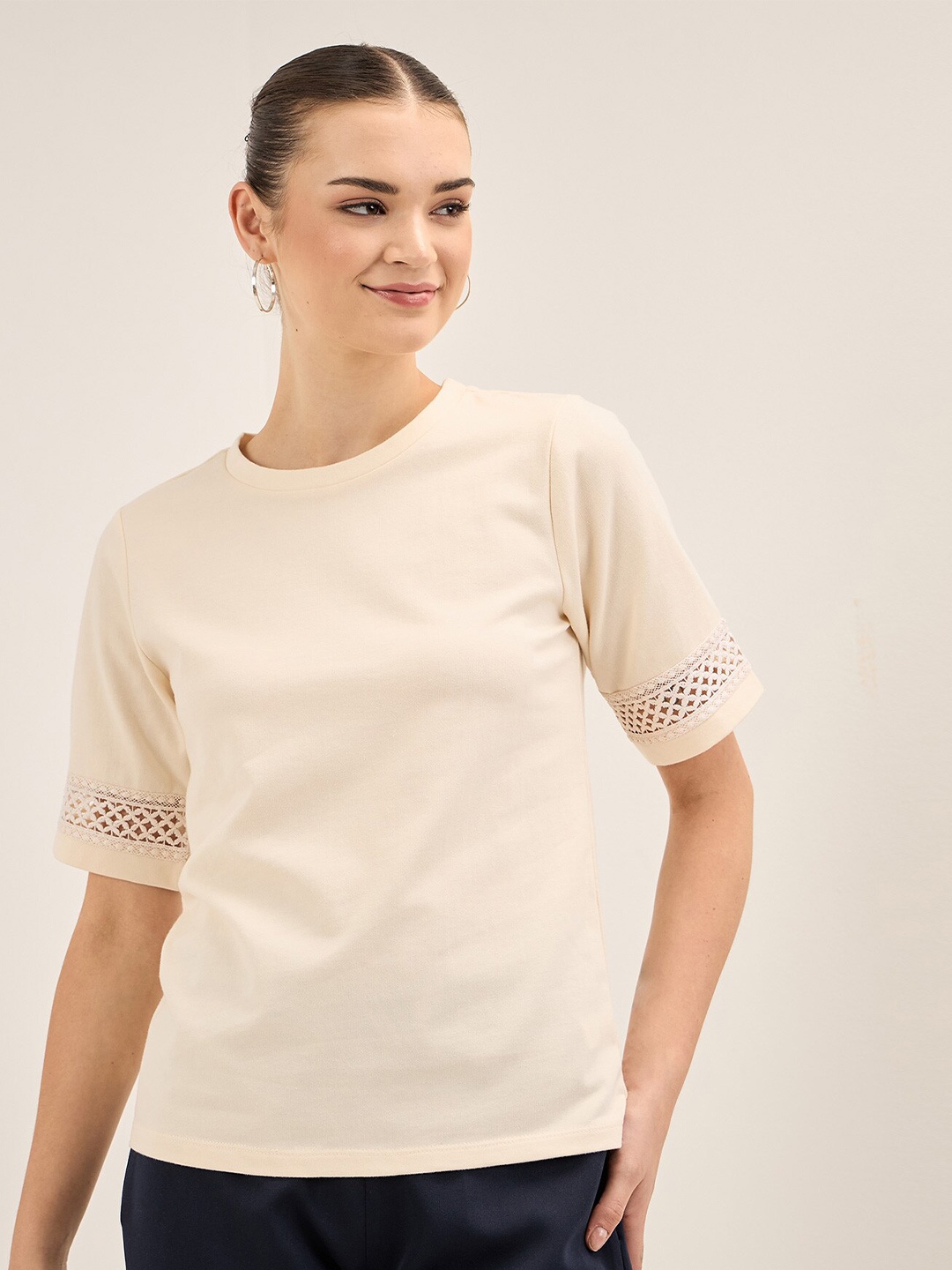 

SALT ATTIRE Round Neck Short Sleeves Regular Top, White