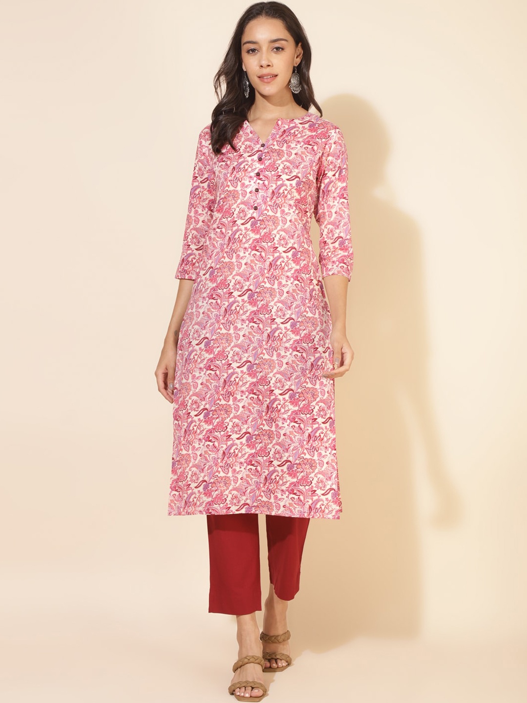 

Janasya Floral Printed Regular Straight Kurta, Pink