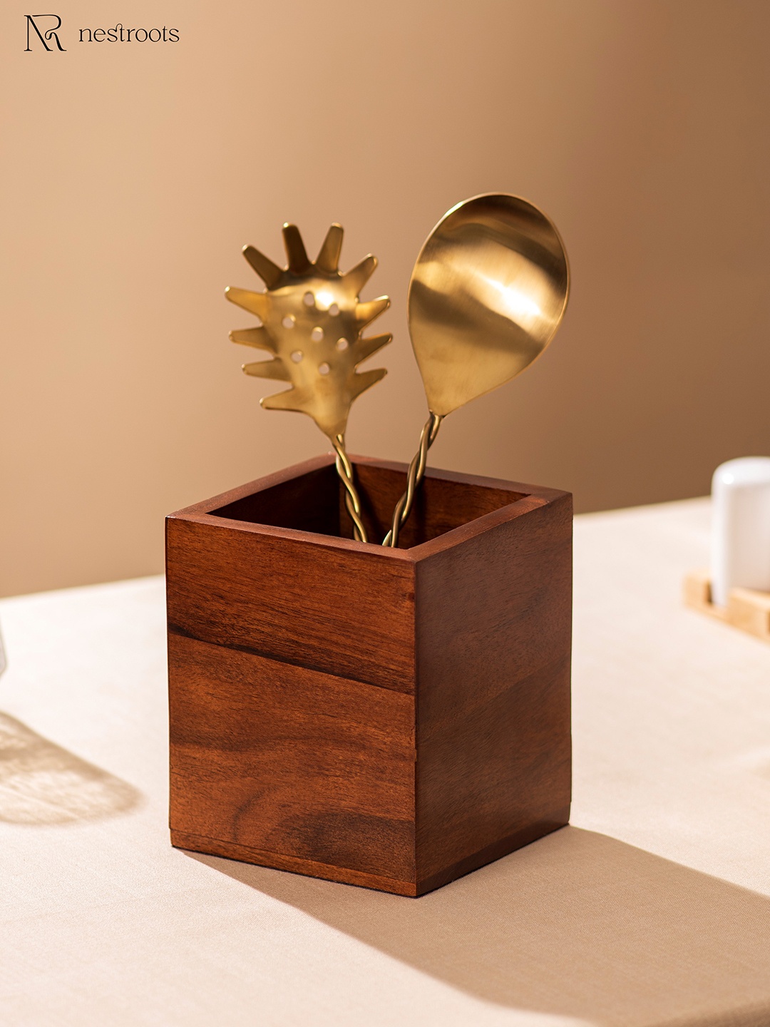 

nestroots Brown Wooden Cutlery Holder