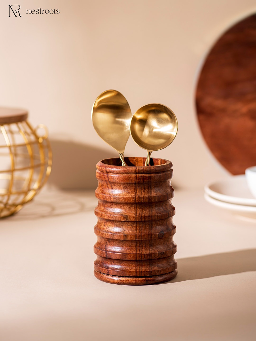 

nestroots Brown Textured Wooden Cutlery Holder