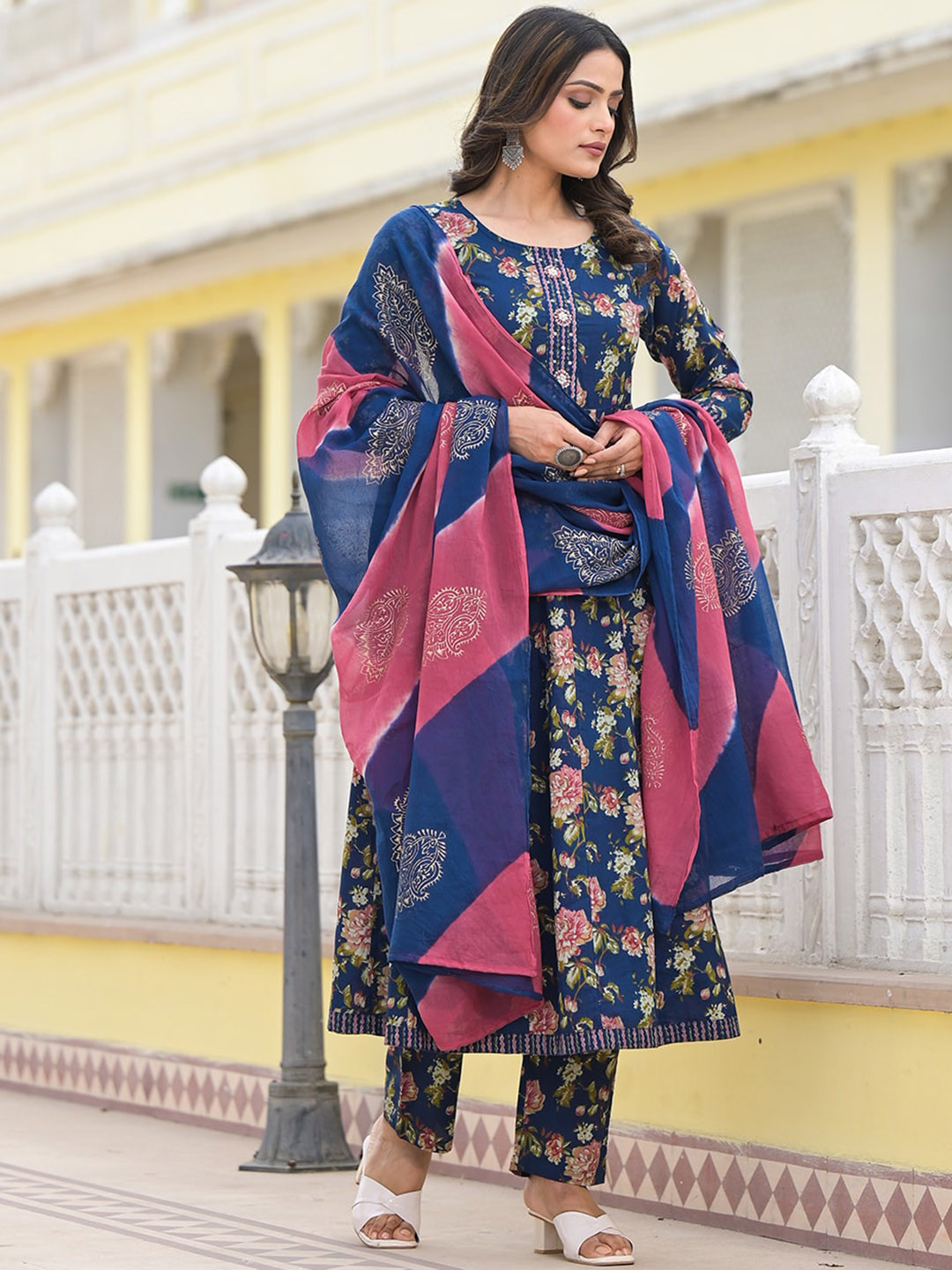 

Yufta Blue Floral Printed Thread Work Pure Cotton Anarkali Kurta With Trousers & Dupatta