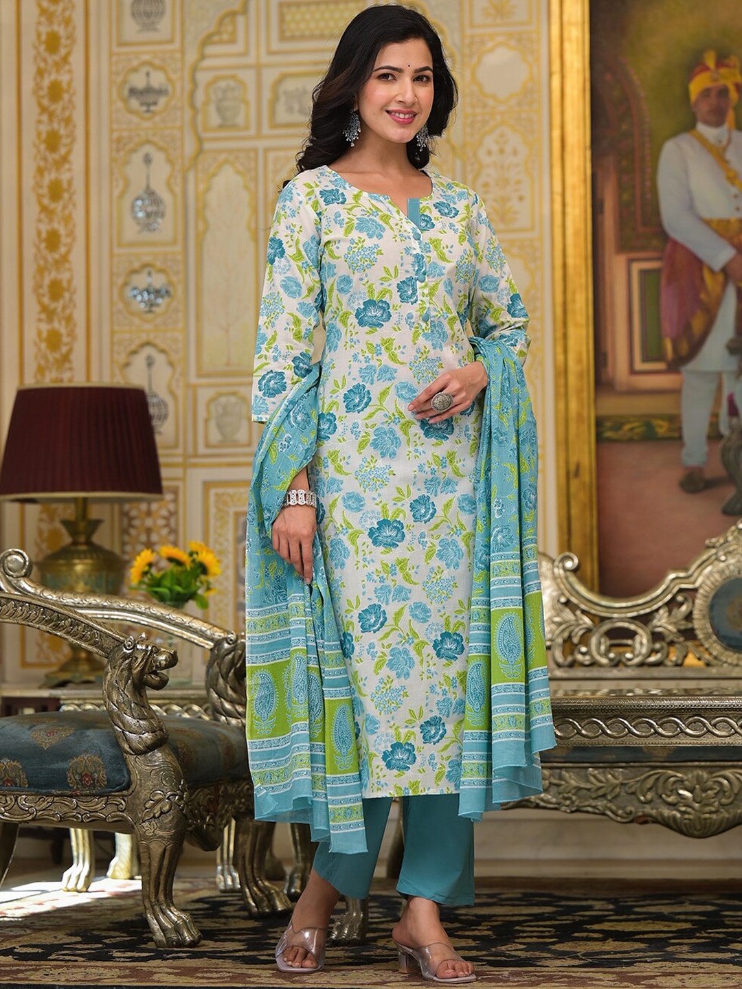 

Yufta Floral Printed Regular Pure Cotton Kurta with Trousers & Dupatta, Blue