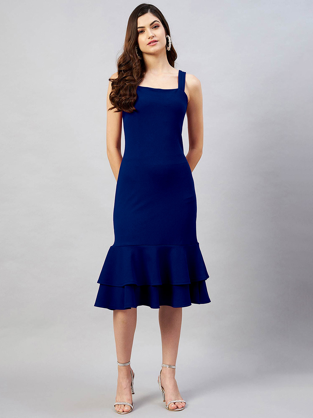 

Alekya Bodycon Dress, Navy blue