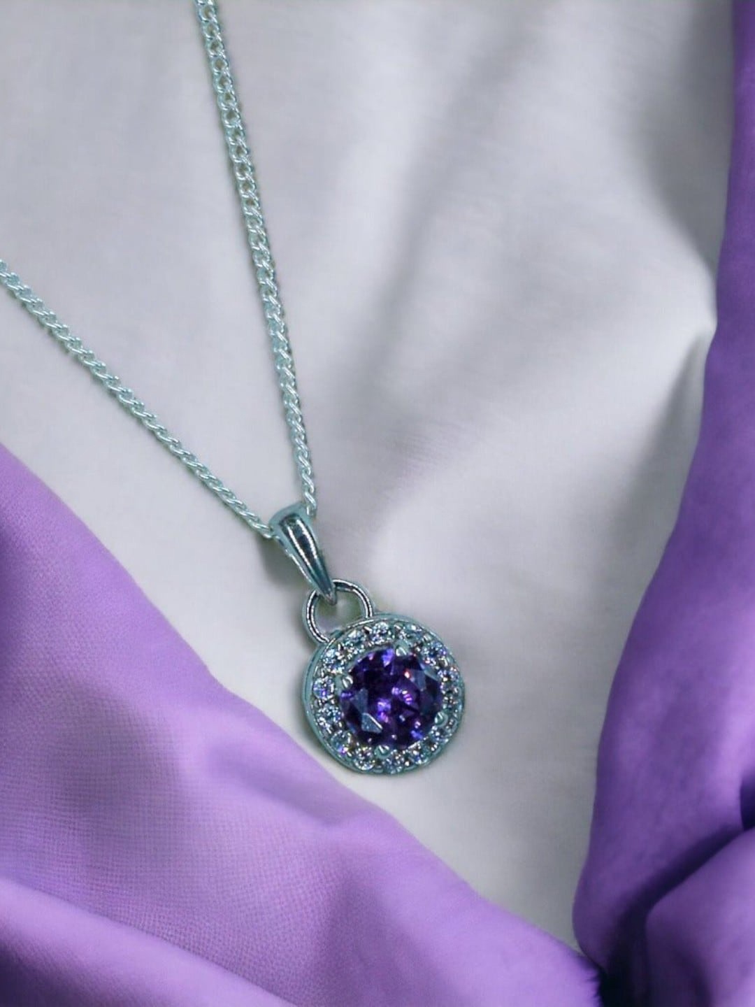 

Taraash 925 Sterling Silver Cubic Zirconia Studded Pendant With Chain, Purple