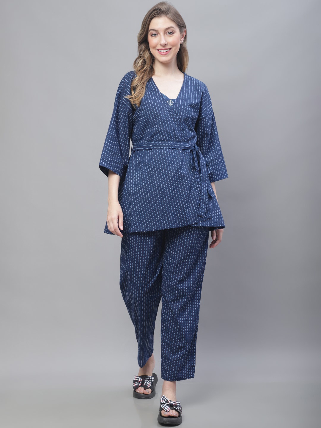 

TAG 7 Floral Printed Pure Cotton Top Trouser & Shrug, Navy blue
