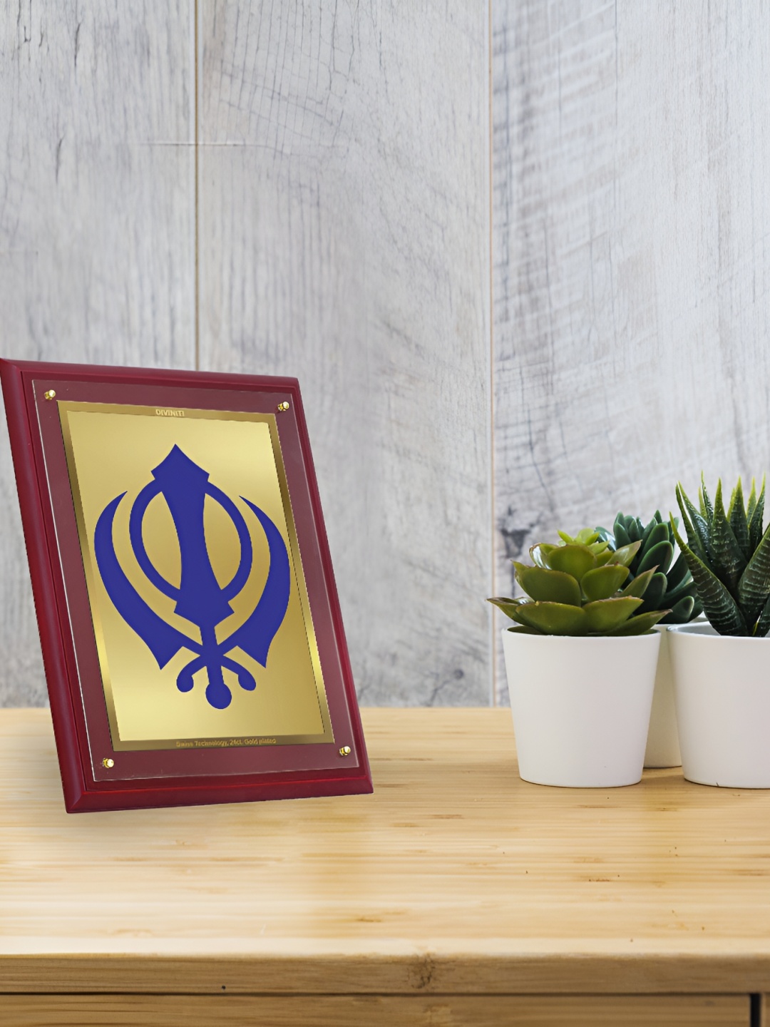 

DIVINITI Brown Wooden Wall Photo Frames