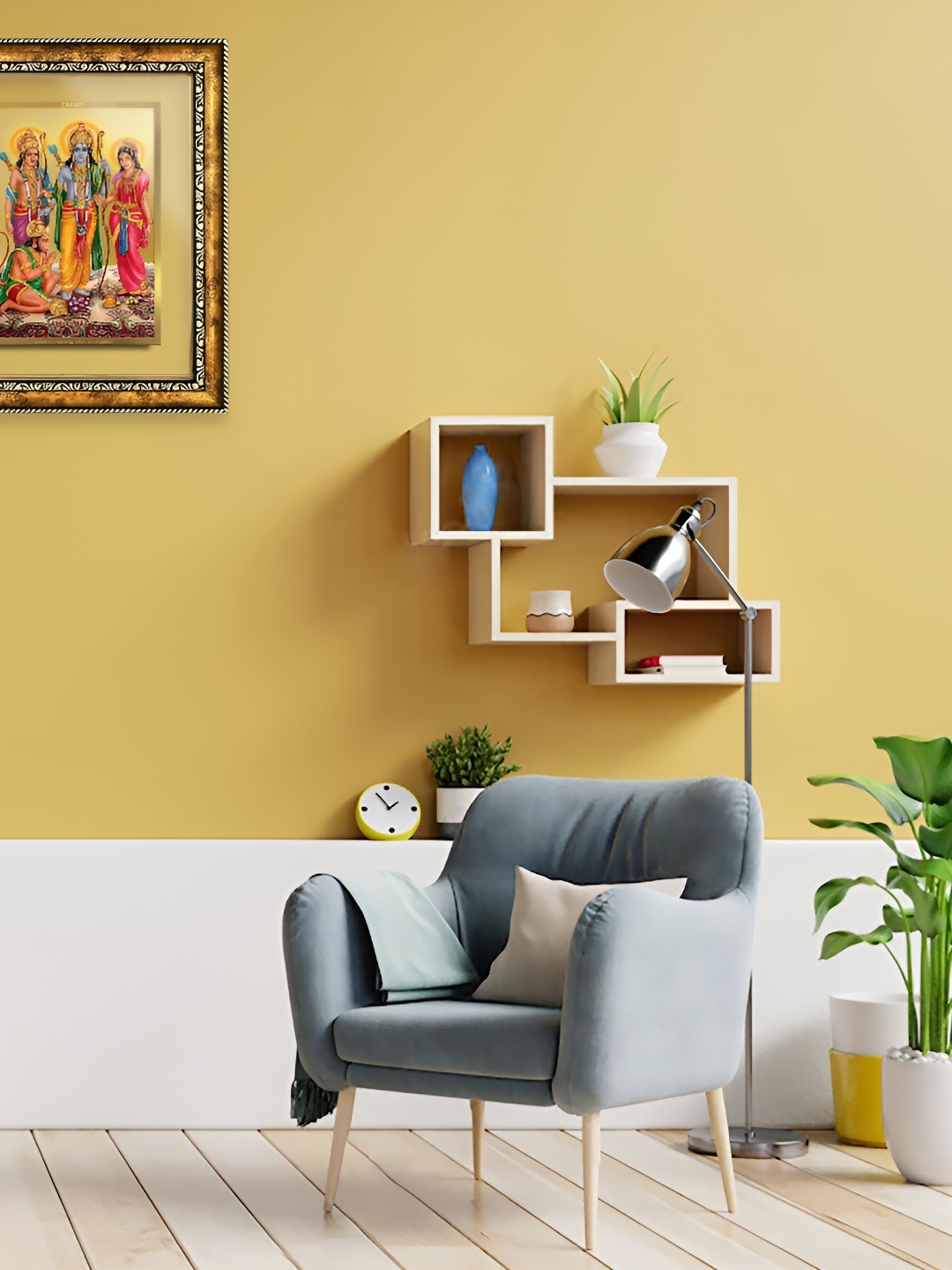 

DIVINITI Gold-Toned & Black Glass Wall Photo Frame