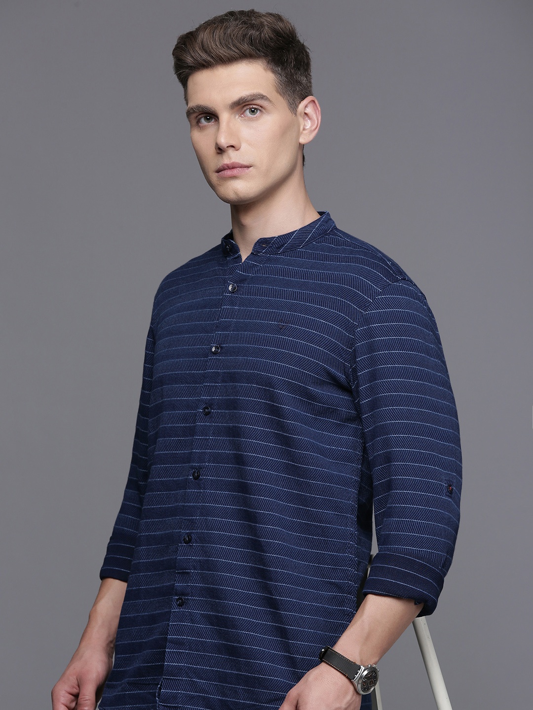 

Allen Solly Pure Cotton Custom Fit Striped Casual Shirt, Navy blue