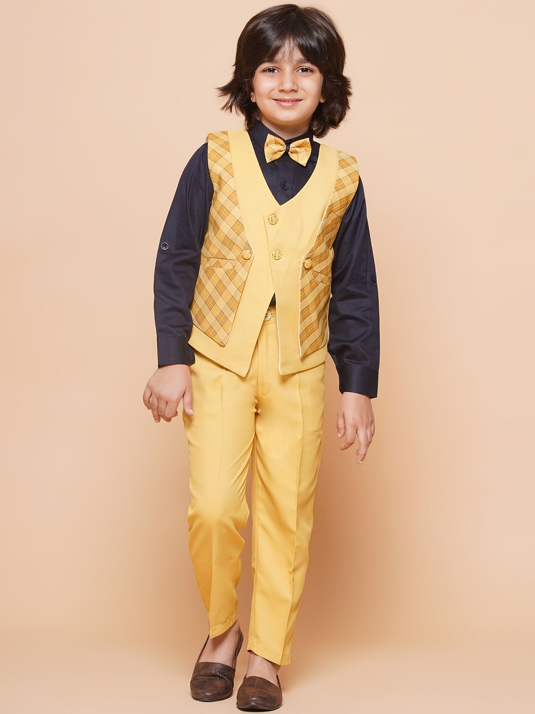

Aj DEZInES Boys Checked Single-Breasted 4-Piece Suit, Yellow