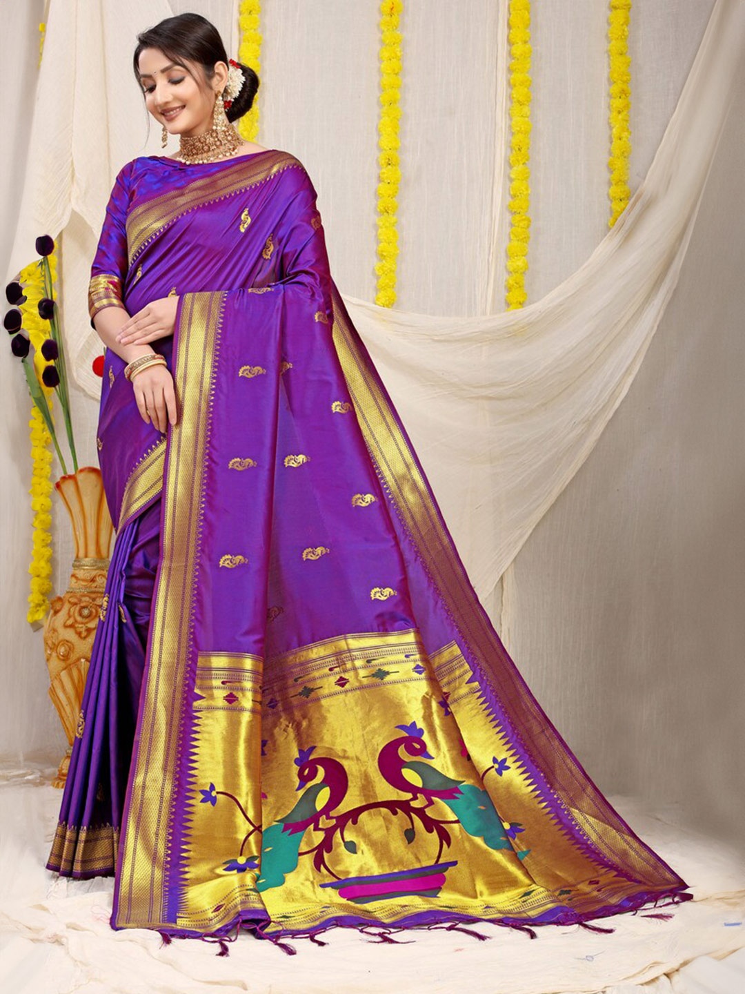 

Kandora Ethnic Motifs Woven Design Zari Pure Silk Paithani Saree, Purple