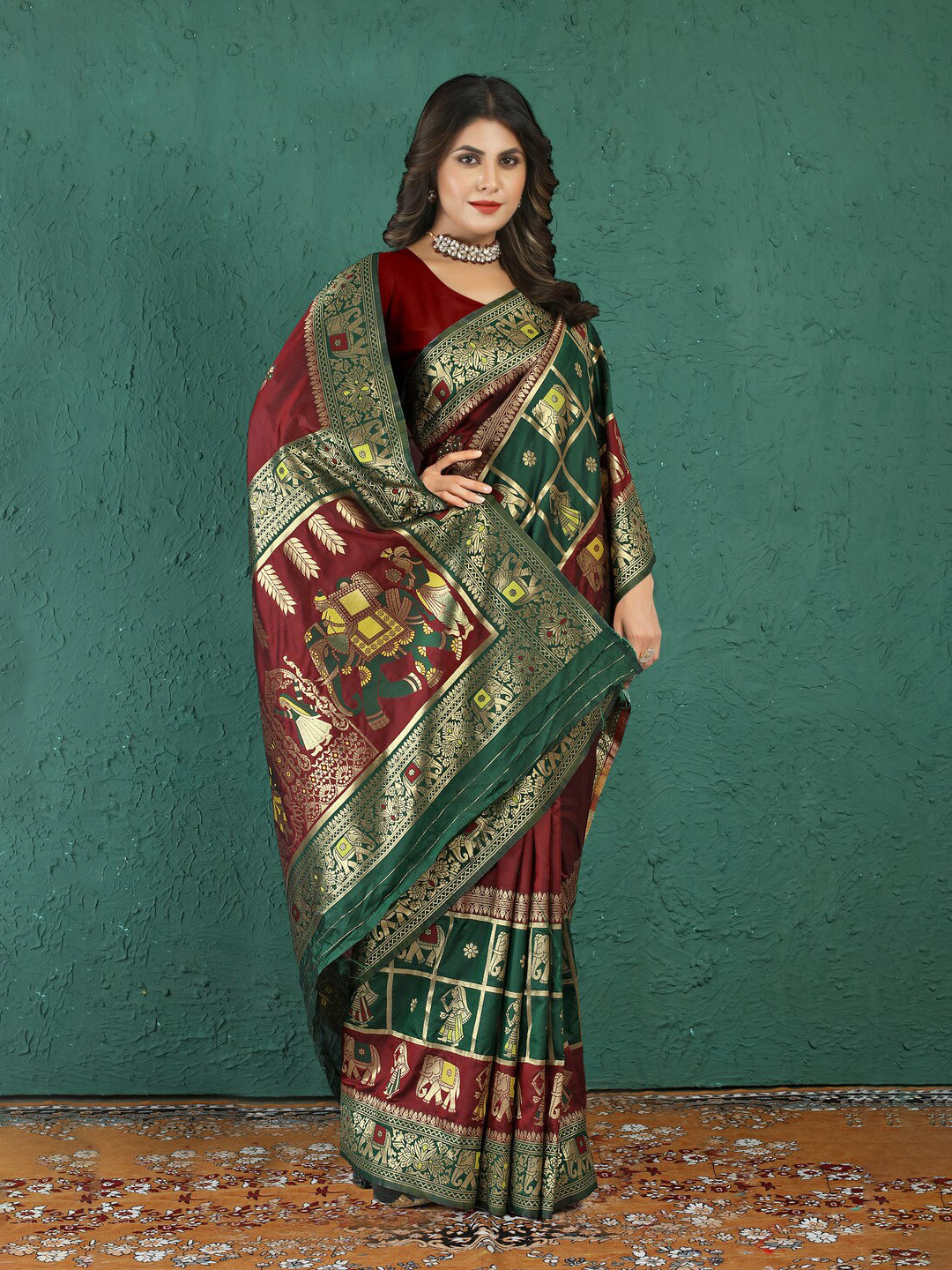 

Kandora Ethnic Motifs Woven Design Zari Pure Silk Banarasi Saree, Maroon