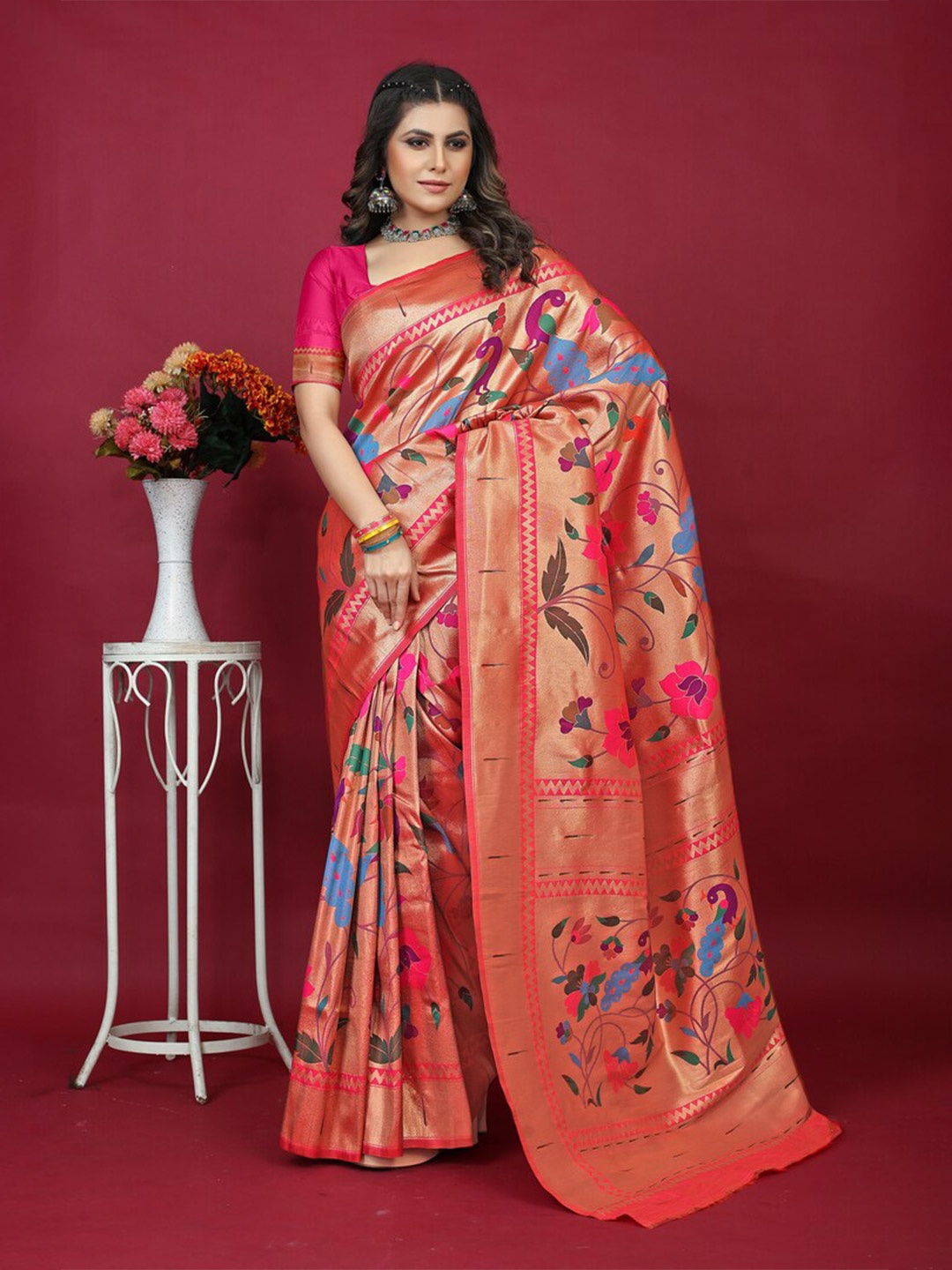 

Kandora Ethnic Motifs Woven Design Zari Pure Silk Paithani Saree, Pink