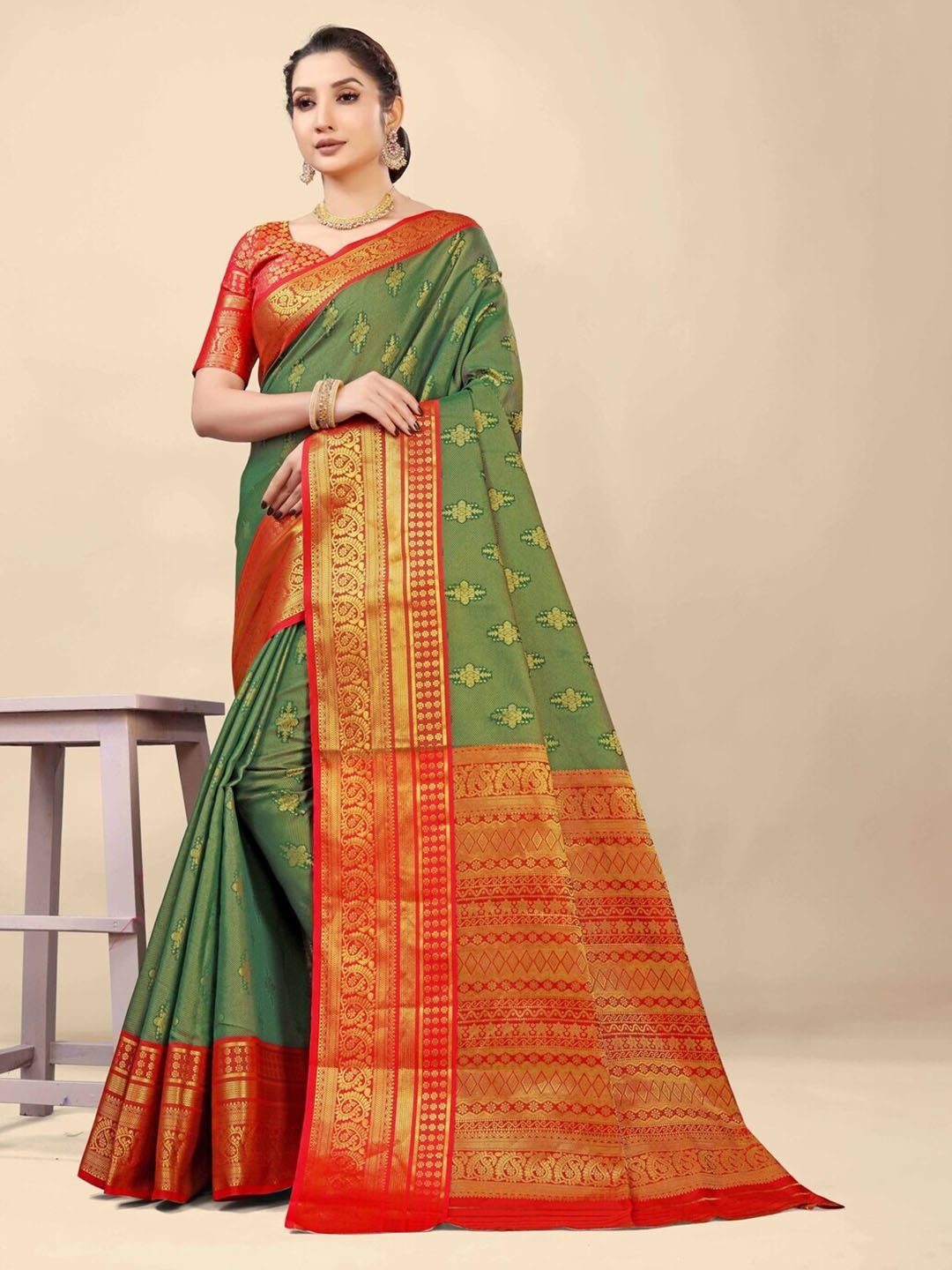 

Kandora Ethnic Motifs Woven Design Zari Pure Silk Banarasi Saree, Green