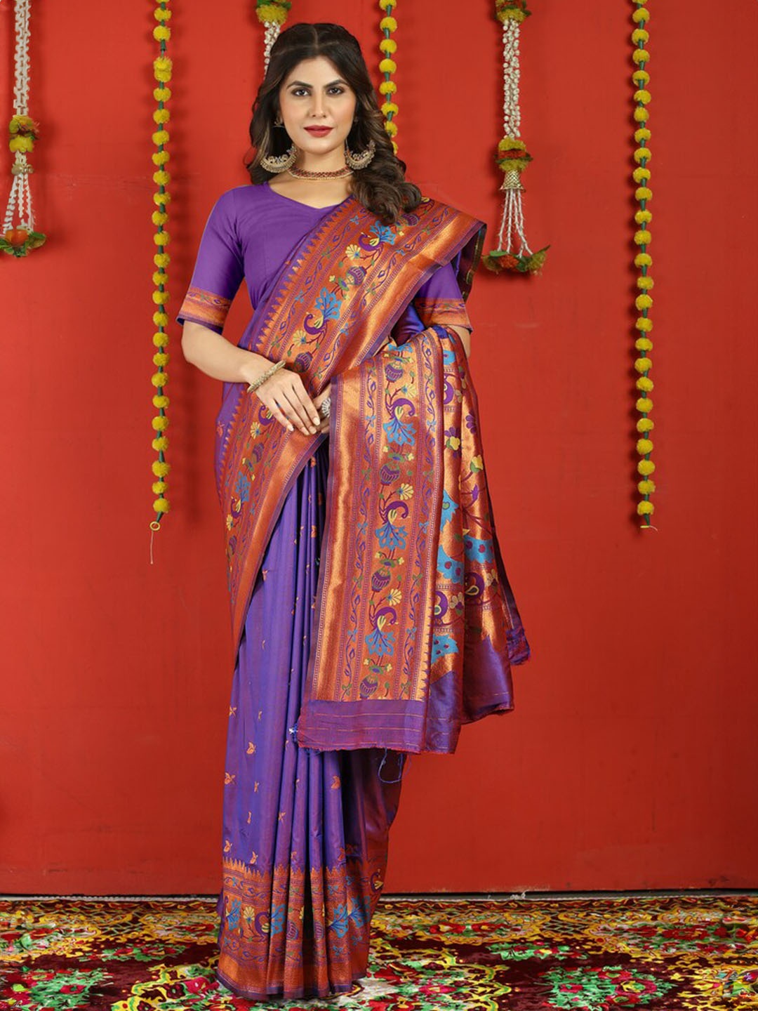 

Kandora Floral Zari Pure Silk Paithani Saree, Purple