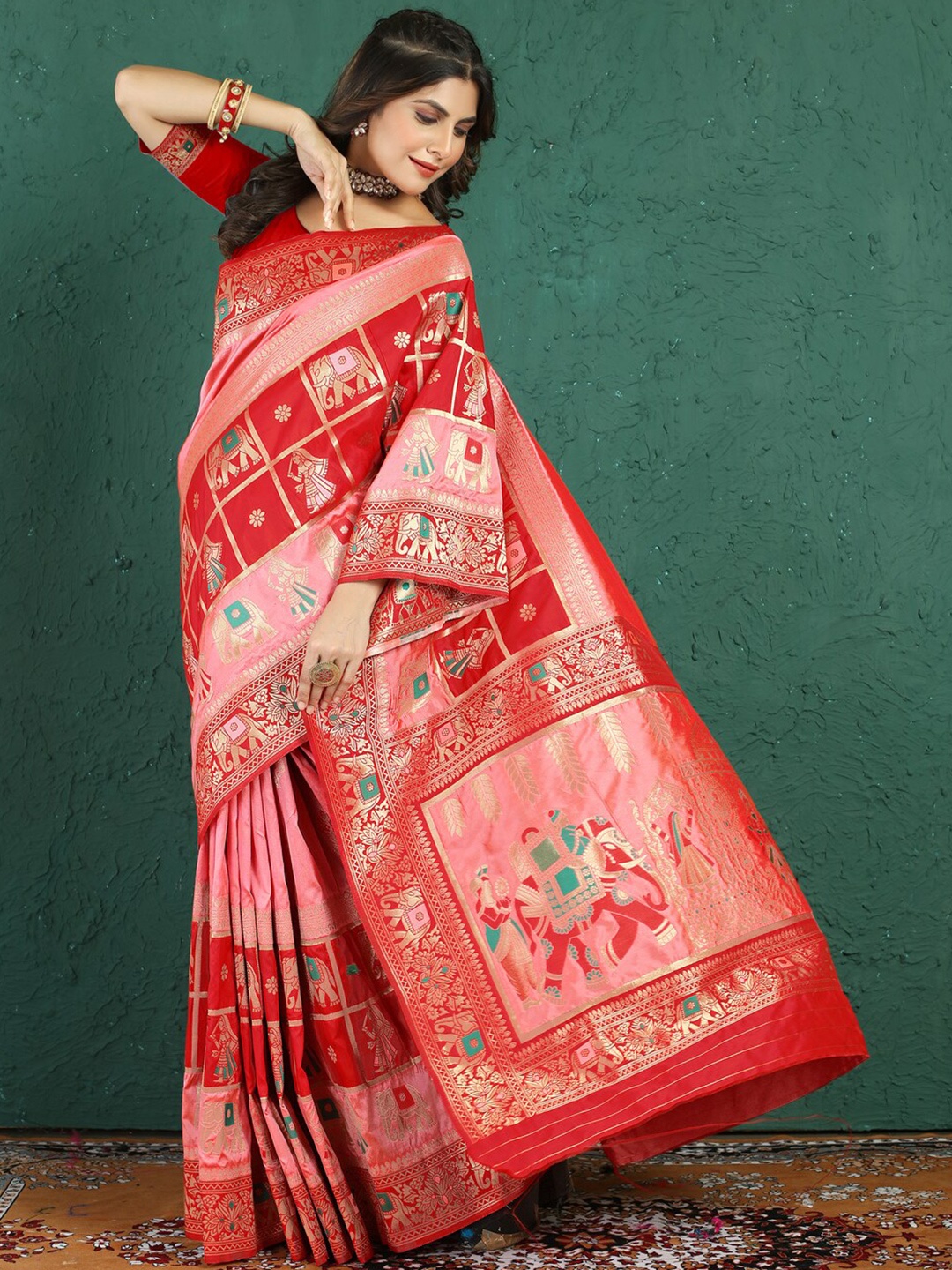 

Kandora Ethnic Motifs Woven Design Zari Pure Silk Banarasi Saree, Red