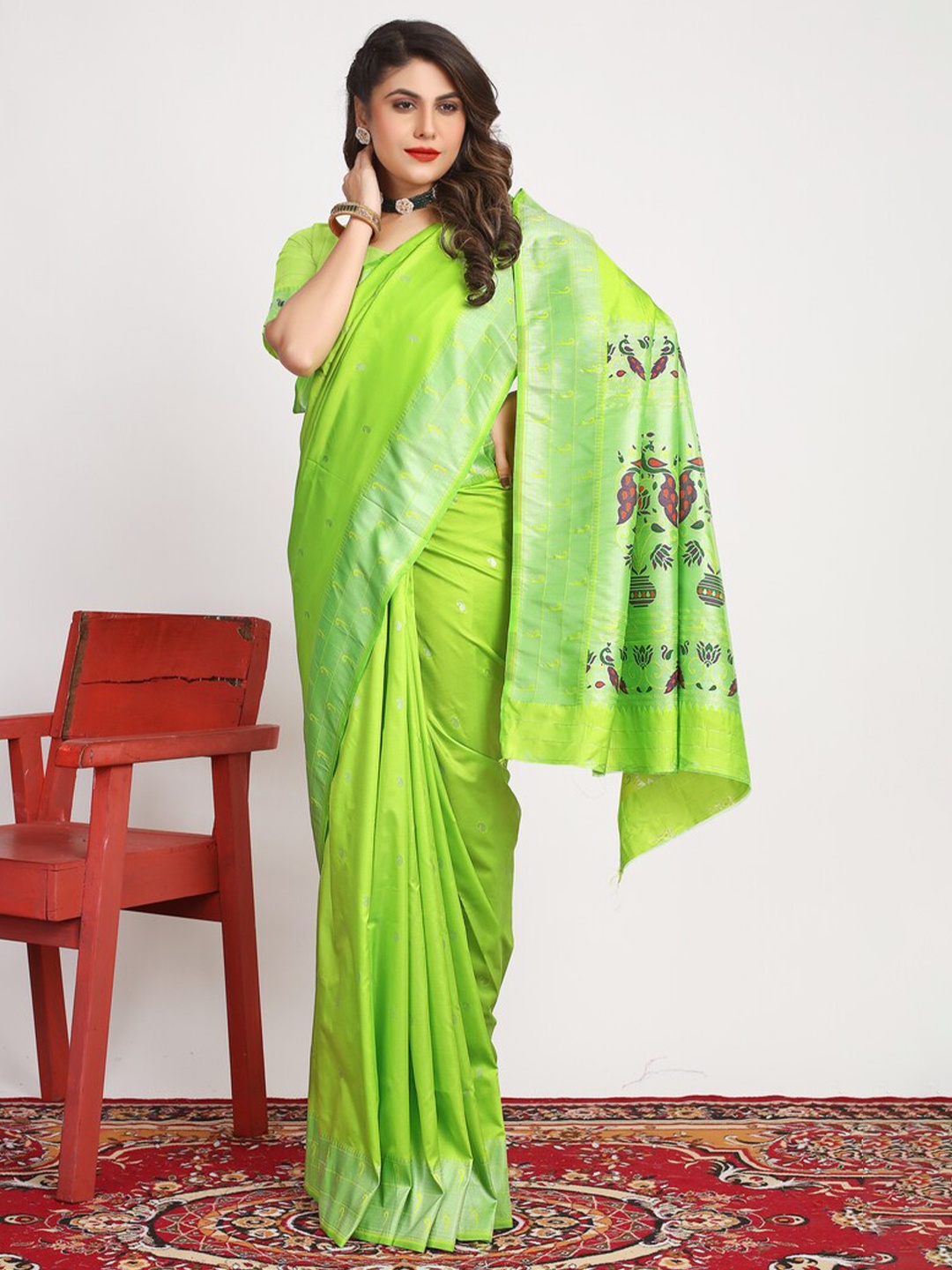 

Kandora Woven Design Zari Pure Silk Paithani Saree, Green