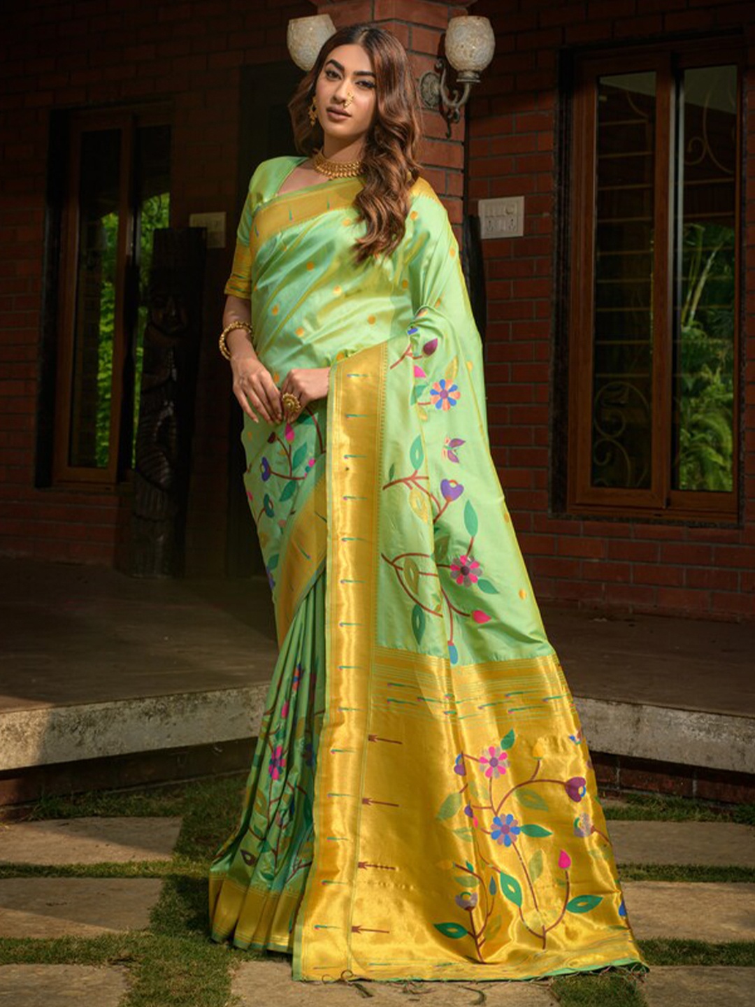 

Kandora Floral Woven Design Pure Silk Paithani Saree, Sea green