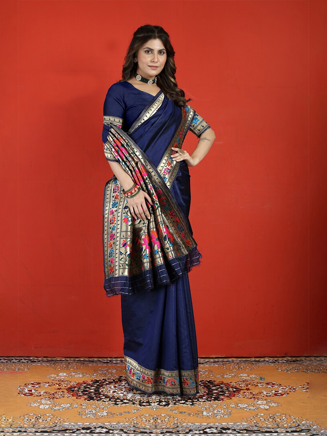 

Kandora Floral Woven Design Zari Pure Silk Paithani Saree, Navy blue