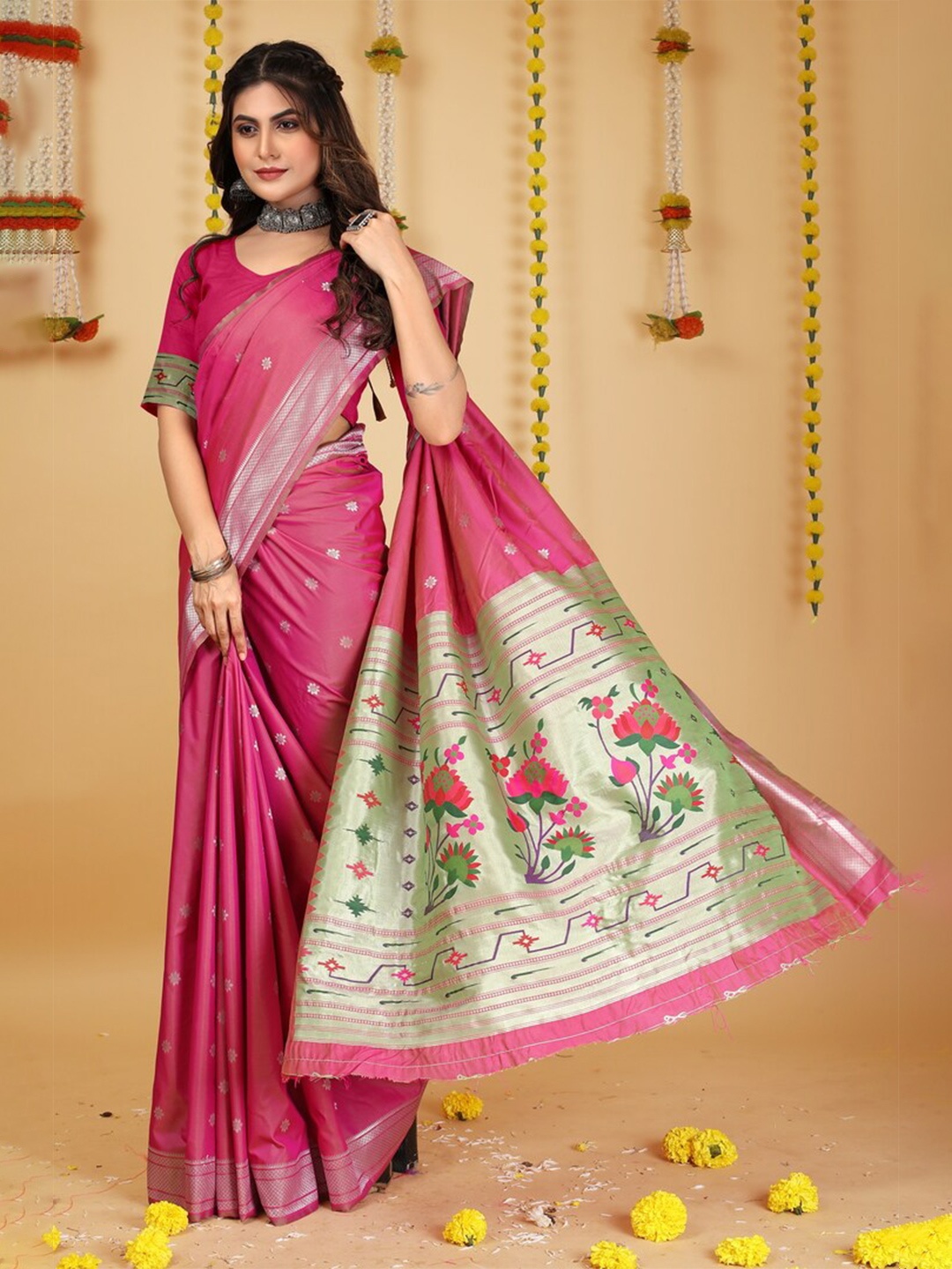 

Kandora Ethnic Motifs Woven Design Zari Pure Silk Paithani Saree, Pink