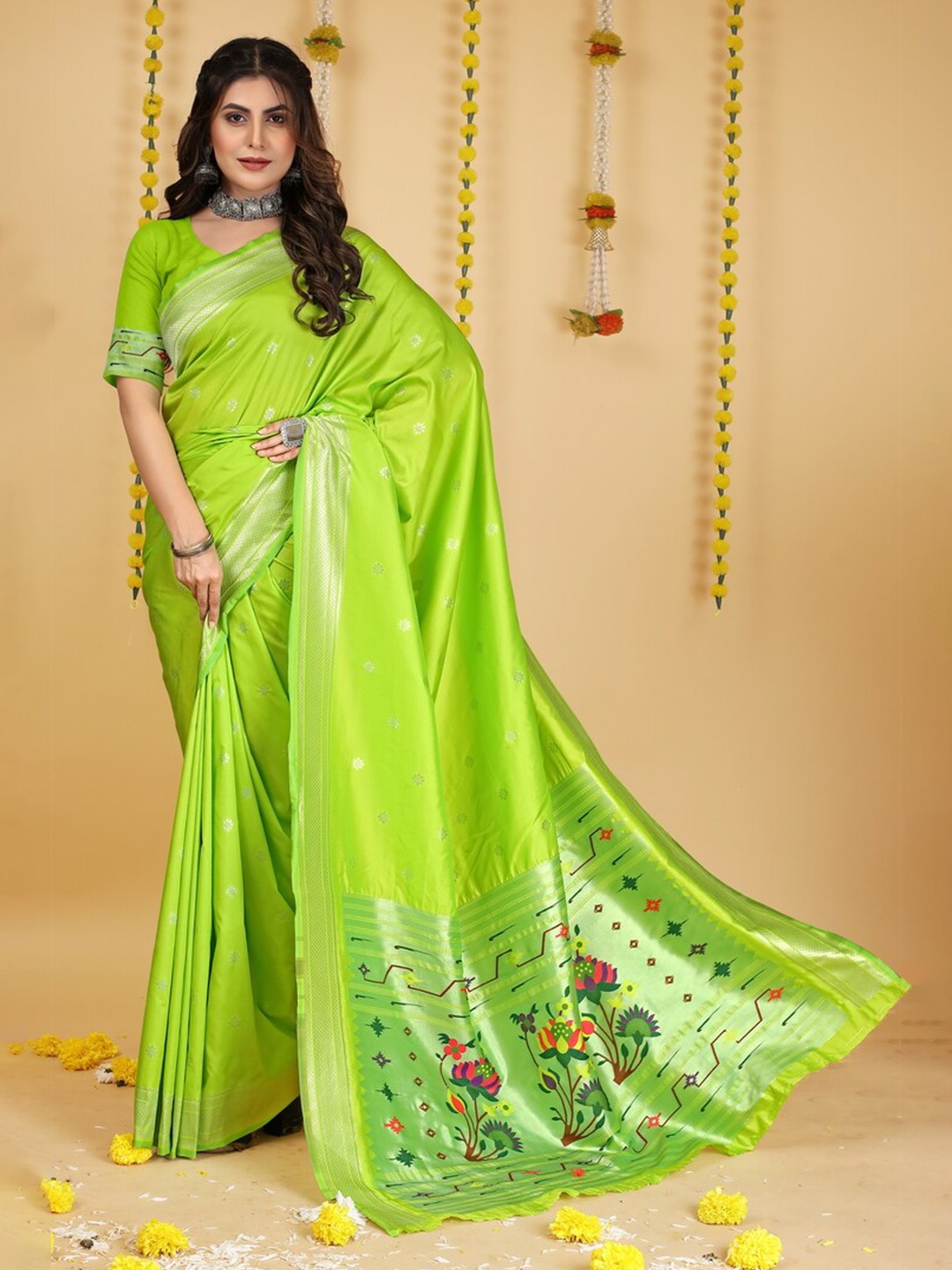 

Kandora Floral Woven Design Zari Pure Silk Paithani Saree, Green