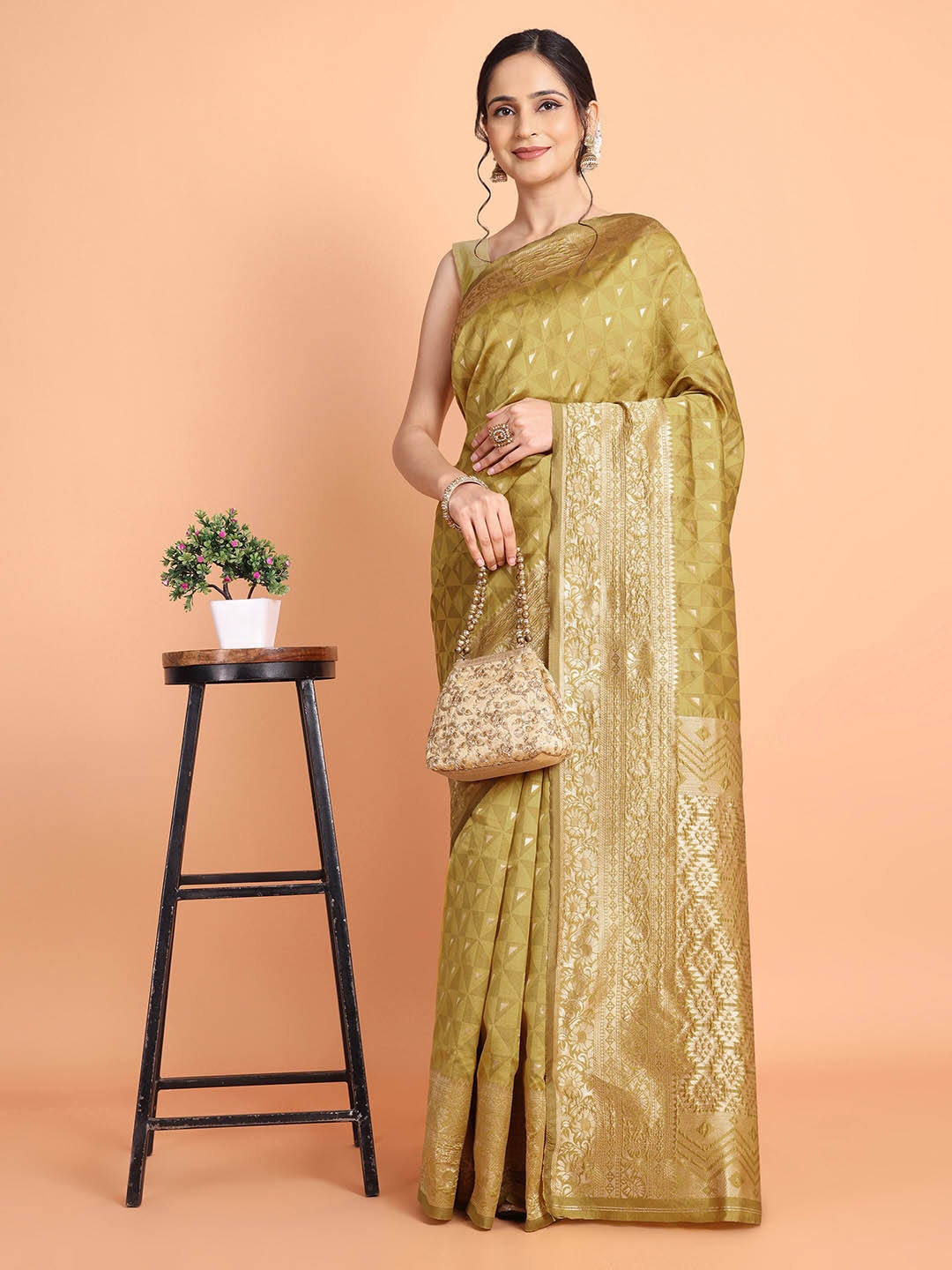 

KULNAARI Geometric Woven Design Zari Silk Blend Kasavu Saree, Mustard