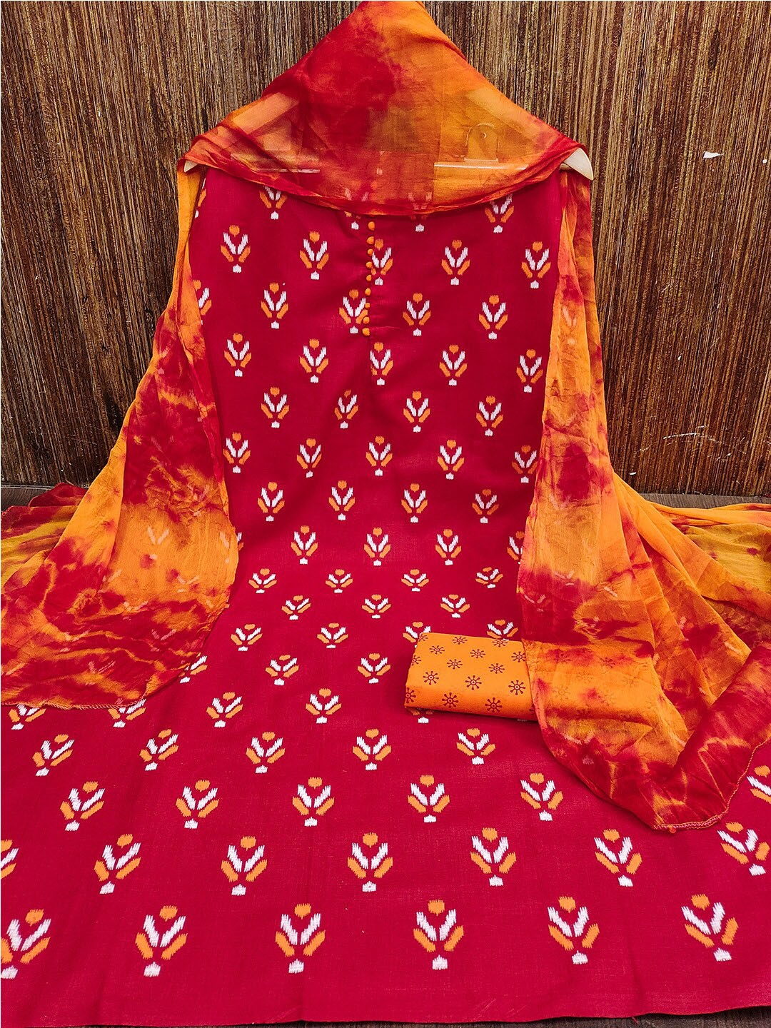 

Lilots Ethnic Motifs Printed Unstitched Dress Material, Red