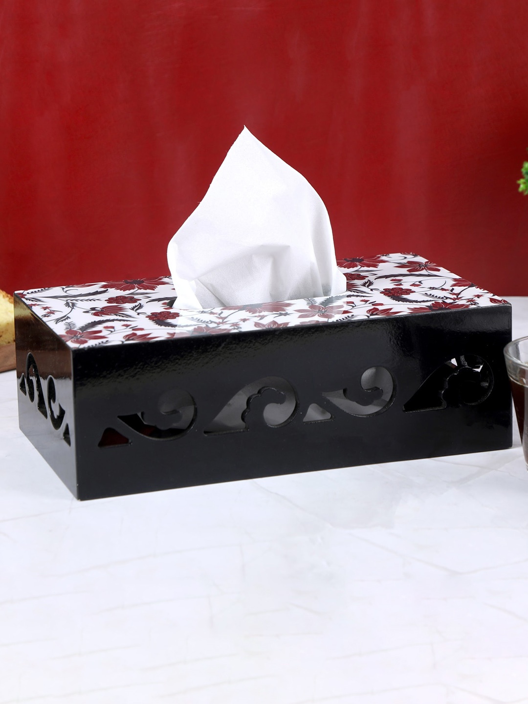 

THE HOME CO. Red & White Printed Metal Tissue Holder