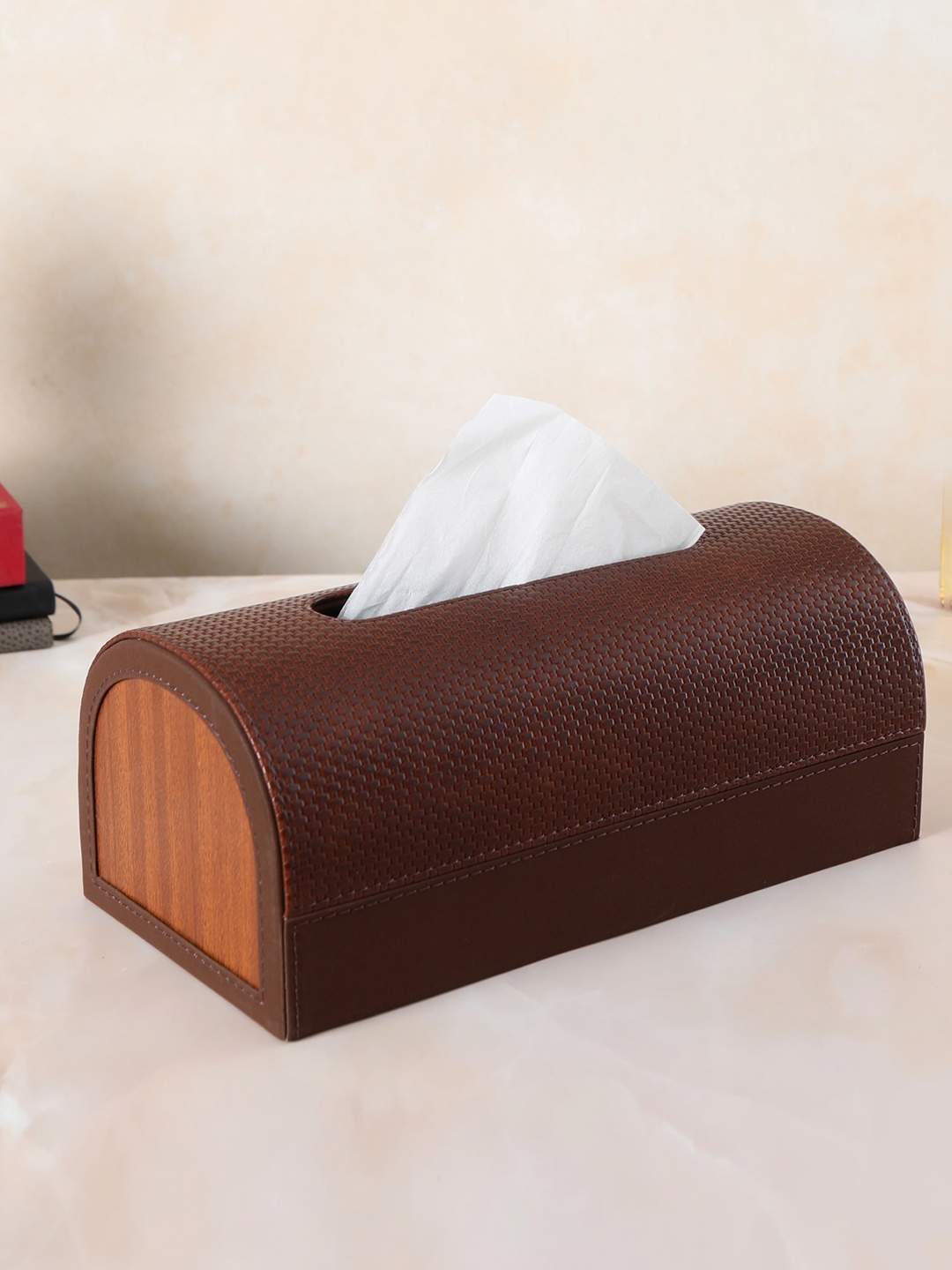 

THE HOME CO. Brown Textured Tissue Holder