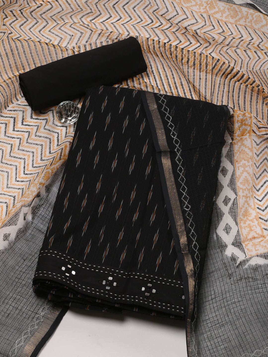 

Meena Bazaar Unstitched Dress Material, Black