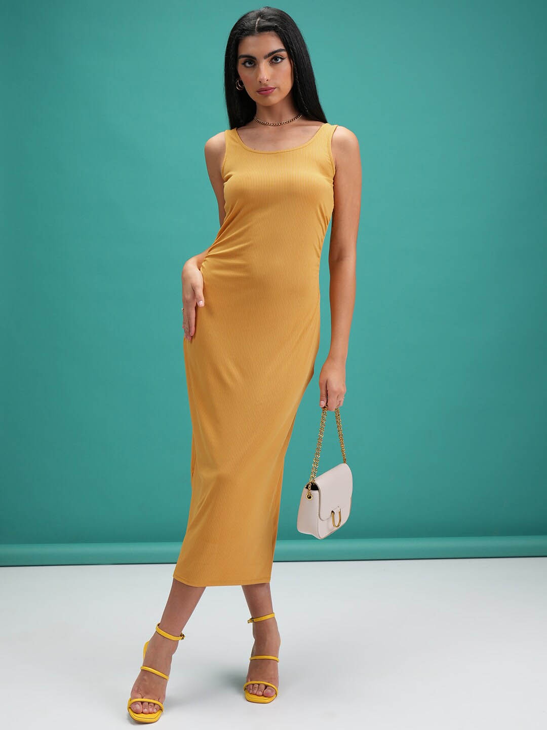 

Tokyo Talkies Yellow Sheath Midi Scoop Neck Waist Ruched Tank Dress