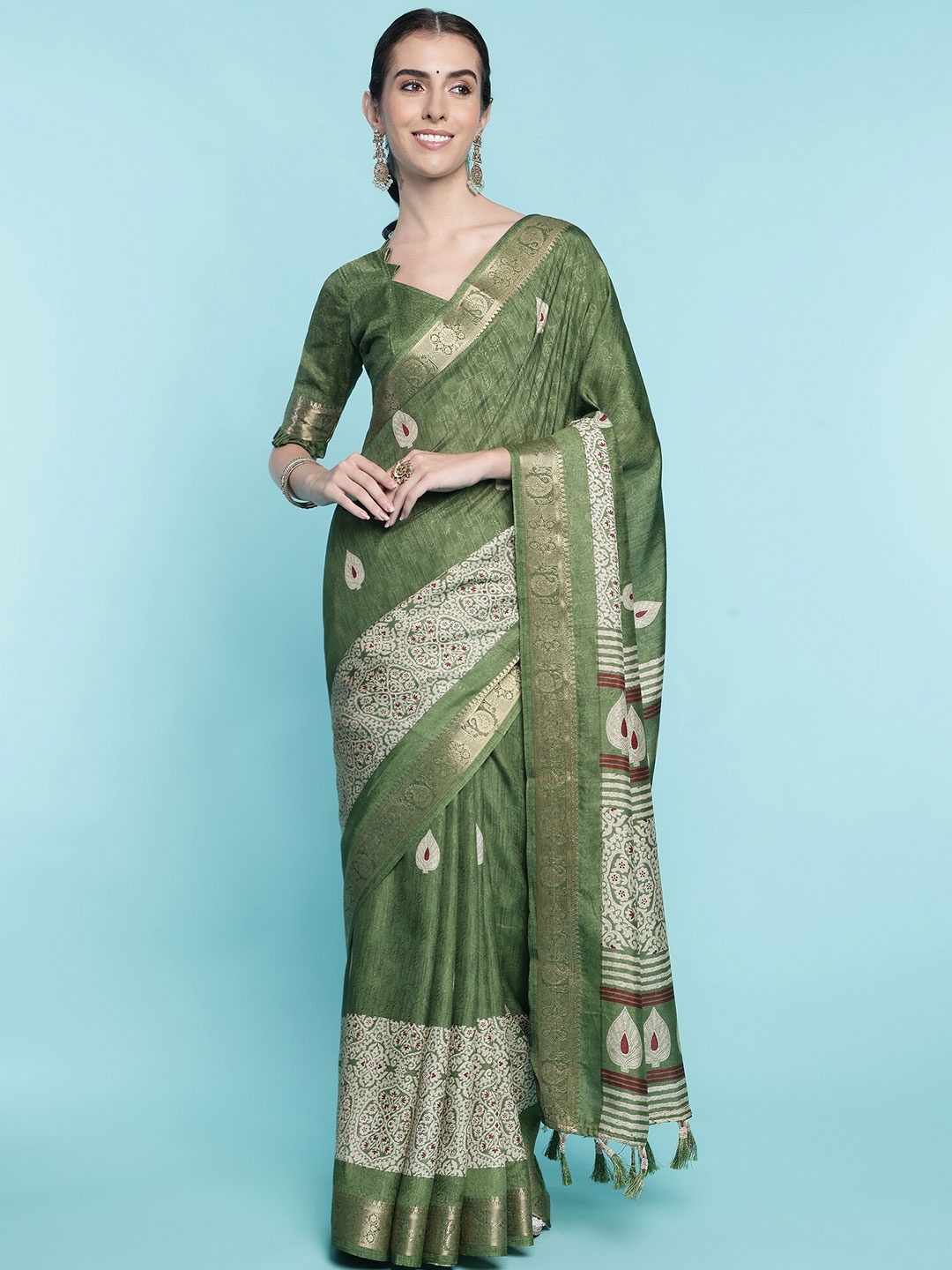 

Rekha Maniyar Floral Zari Art Silk Saree, Green