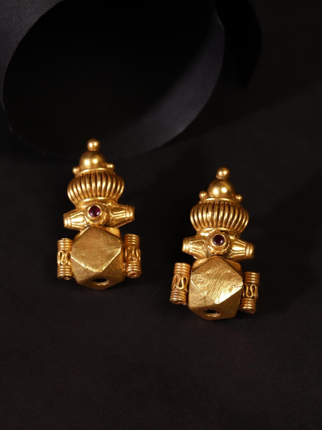 

Fabindia Silver Stones Studded Contemporary Drop Earrings, Gold