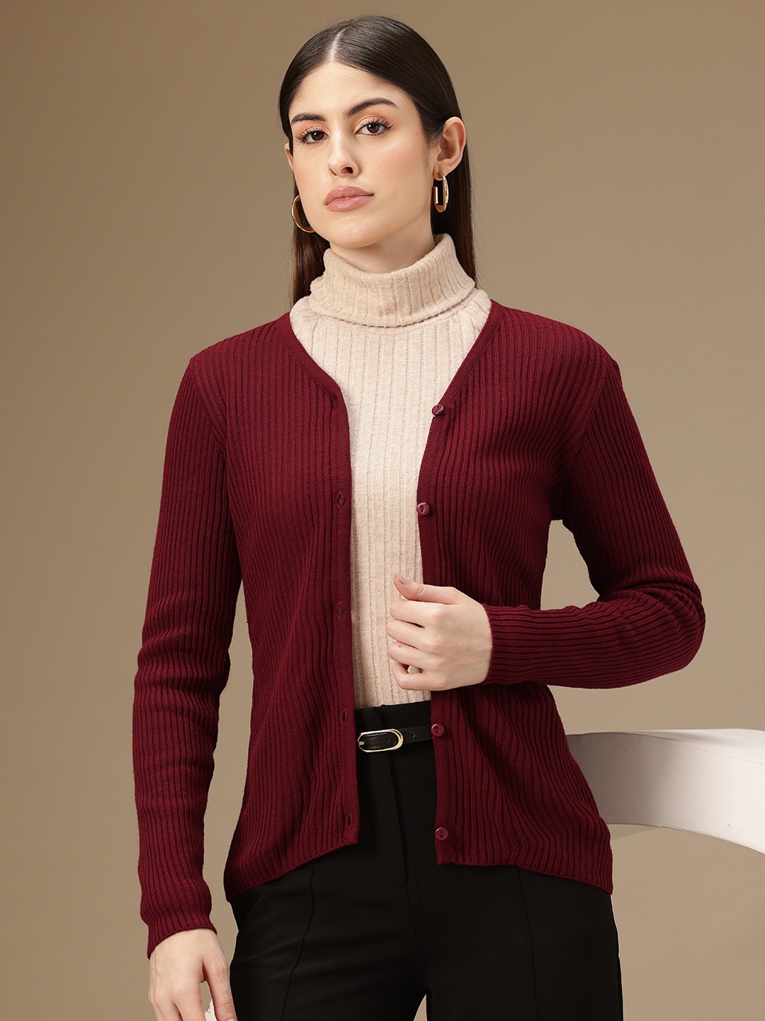 

Chemistry V-Neck Ribbed Cardigan, Maroon