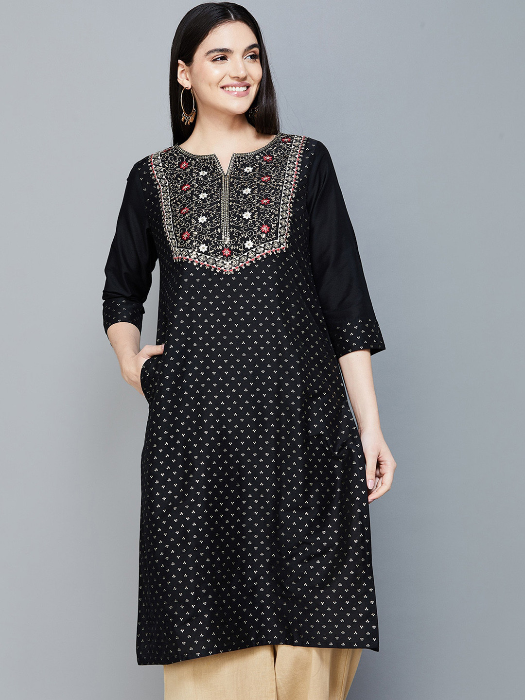 

Melange by Lifestyle Floral Printed Thread Work Straight Kurta, Black