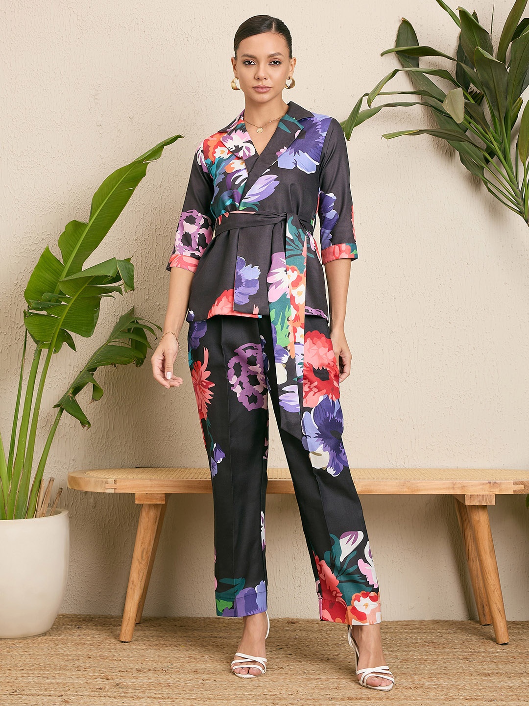 

Uptownie Printed Linen 2 Piece Jacket and Pants Set, Black